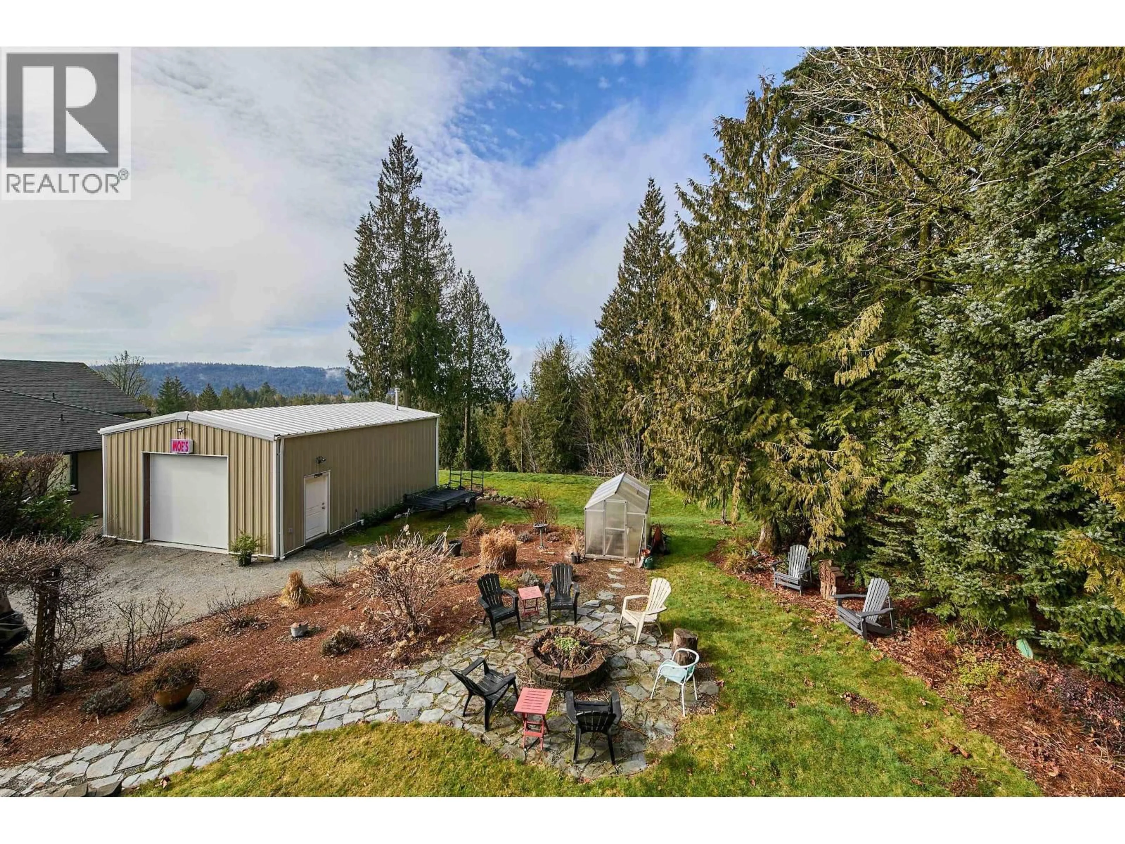 A pic from outside/outdoor area/front of a property/back of a property/a pic from drone, unknown for 12171 270 STREET, Maple Ridge British Columbia V2W1X4