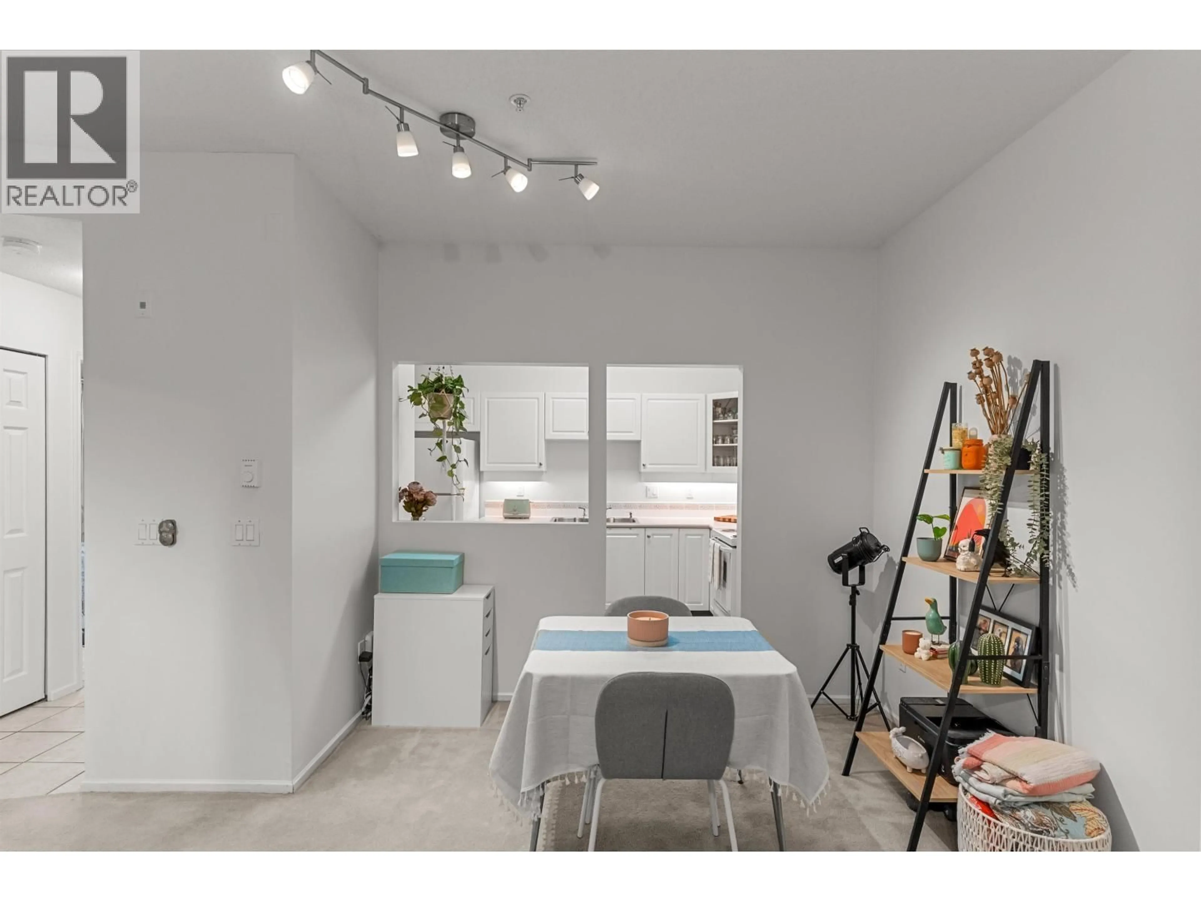 A pic of a room for 110 - 4745 54A STREET, Ladner British Columbia V4K2Z9