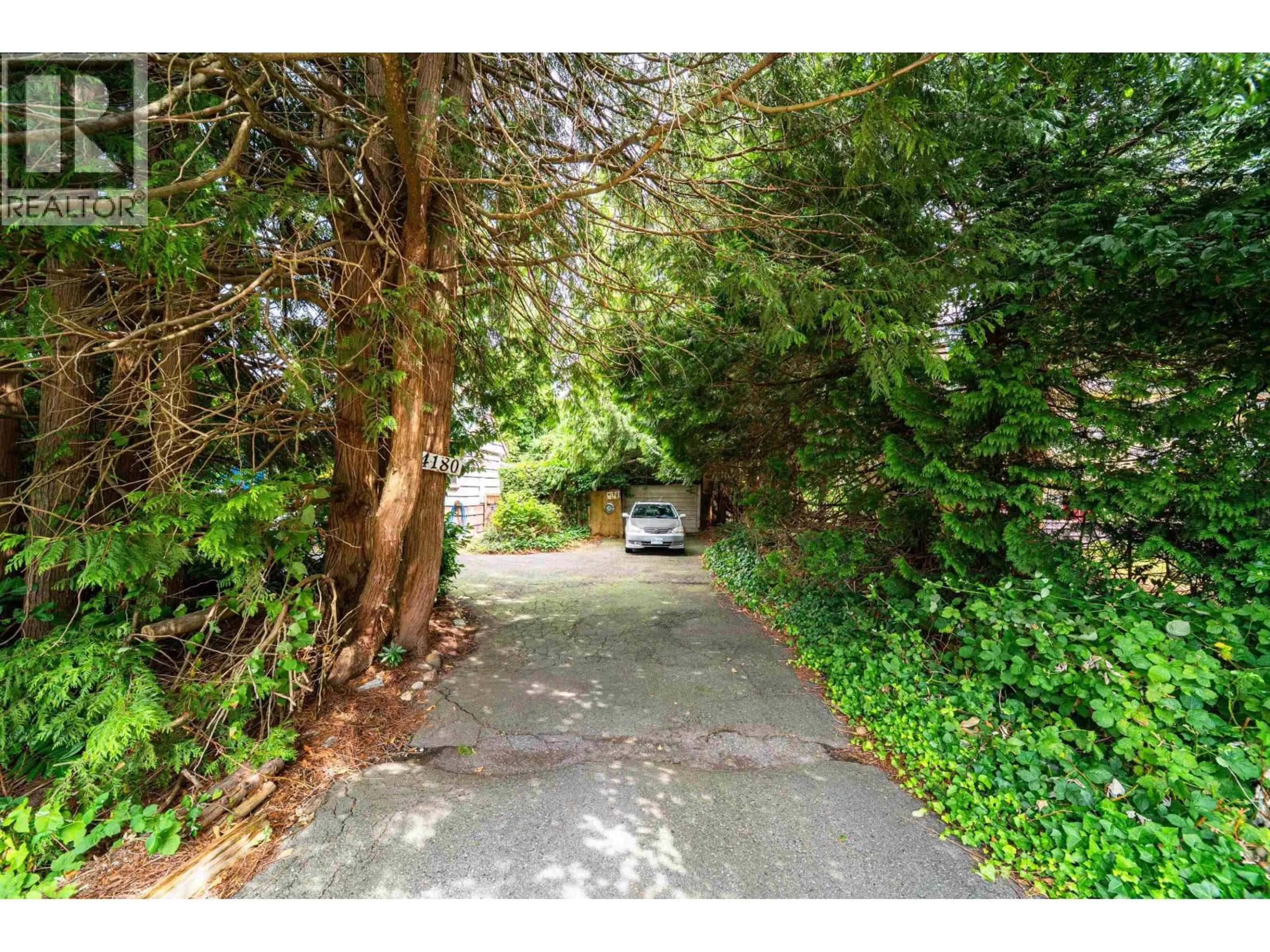 A pic from outside/outdoor area/front of a property/back of a property/a pic from drone, street for 4180 BROWN ROAD, Richmond British Columbia V6X2E8