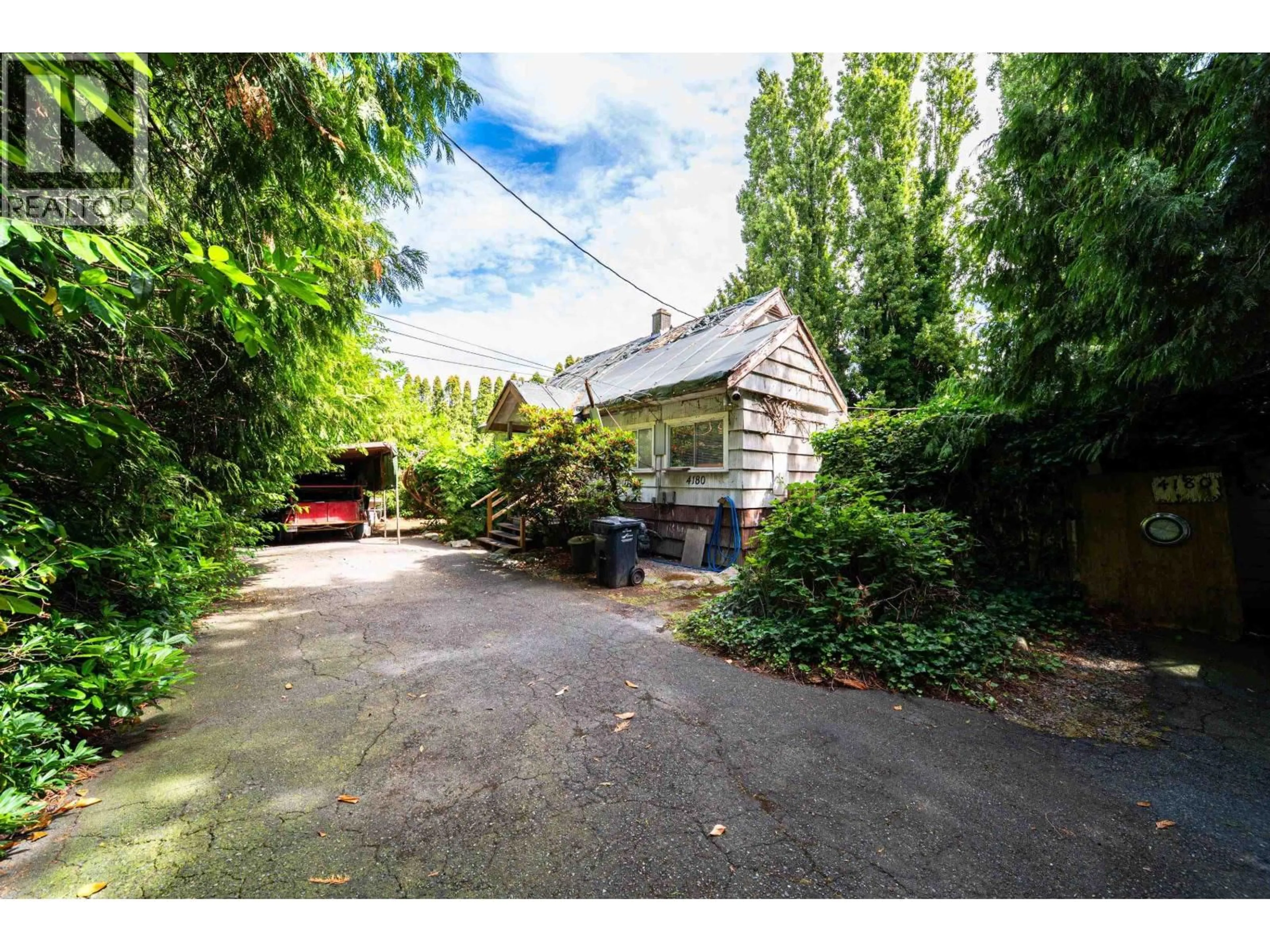 A pic from outside/outdoor area/front of a property/back of a property/a pic from drone, street for 4180 BROWN ROAD, Richmond British Columbia V6X2E8