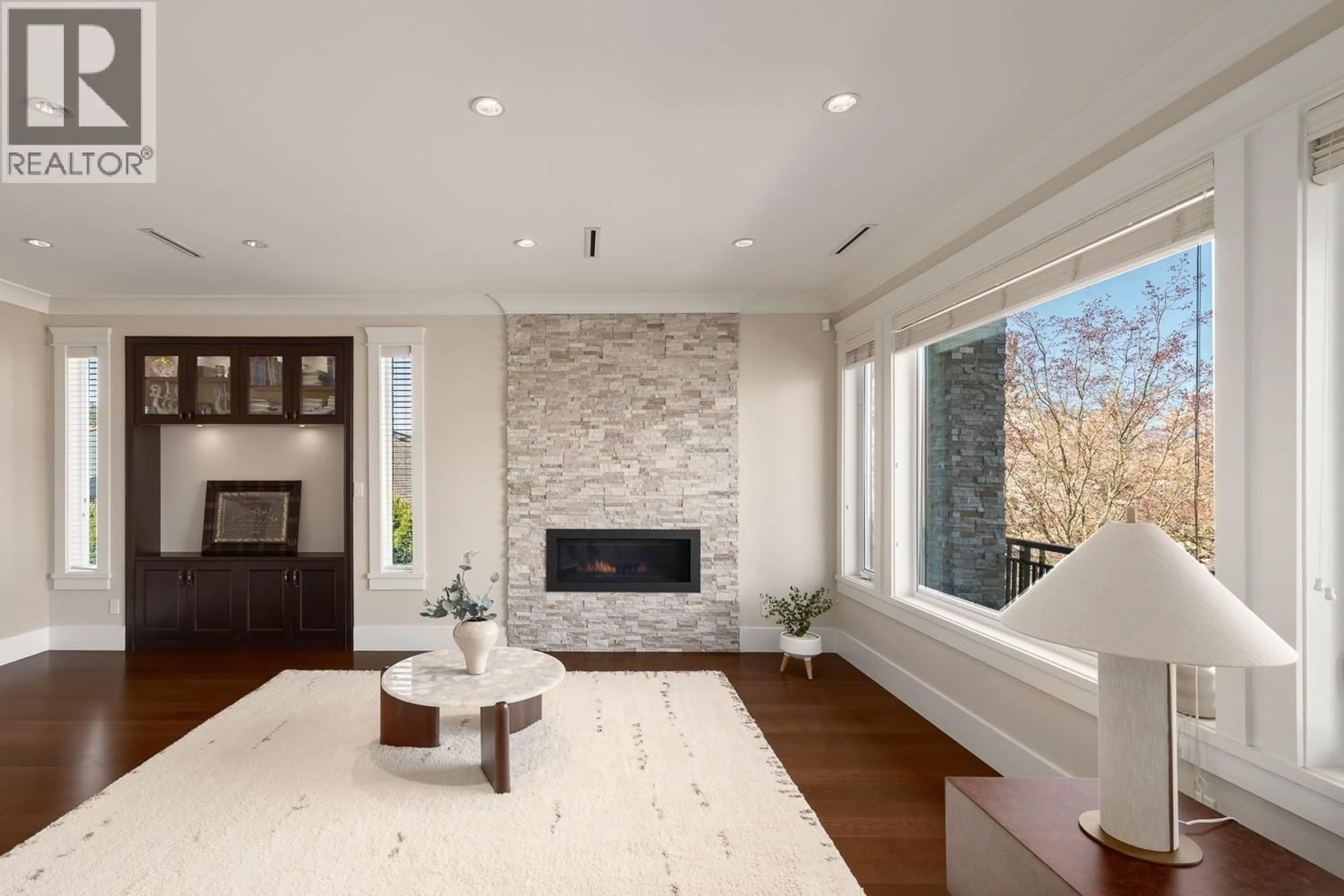 Living room with furniture, unknown for 7120 RIDGE DRIVE, Burnaby British Columbia V5A1B2