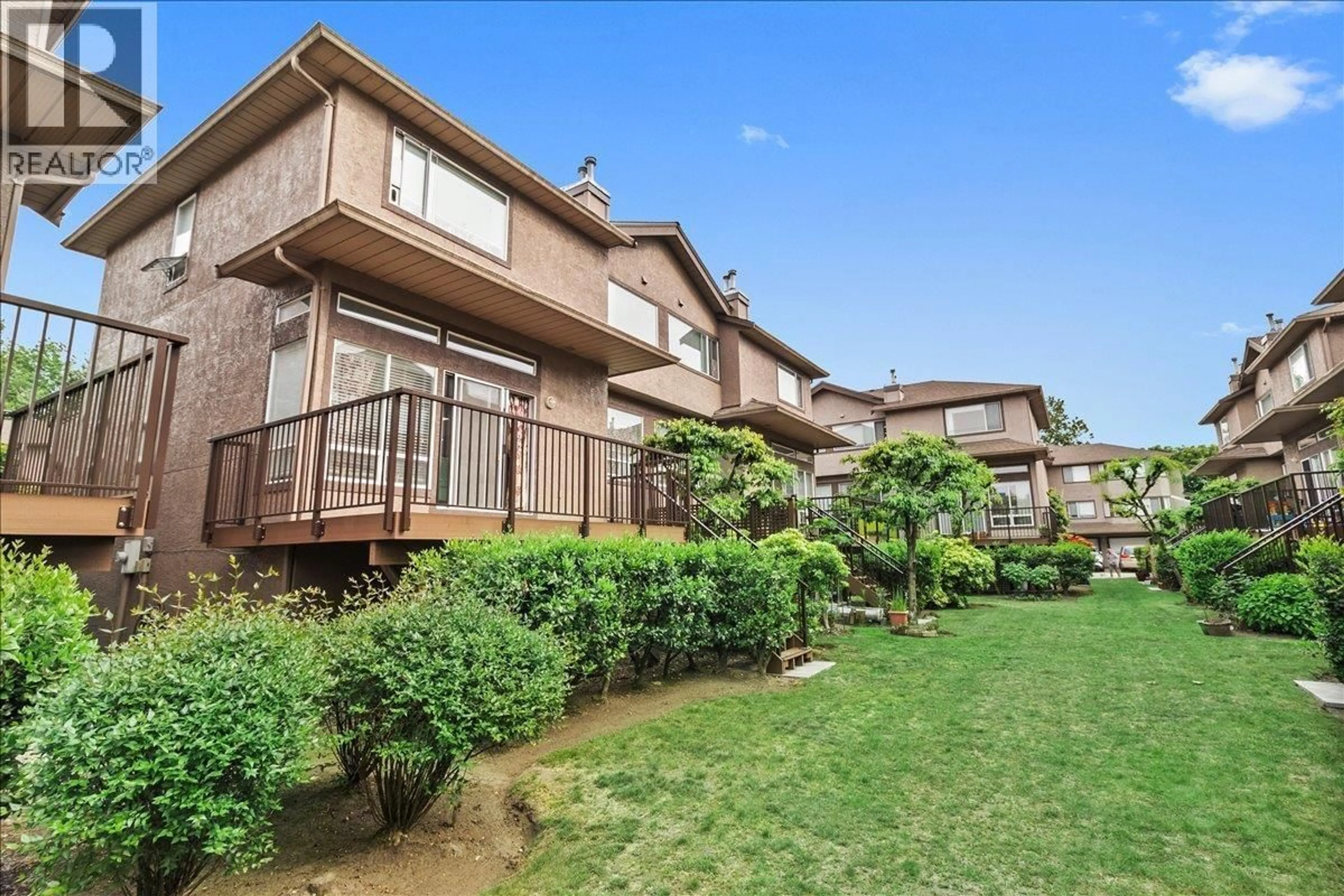 Patio, water/lake/river/ocean view for 16 - 5380 SMITH DRIVE, Richmond British Columbia V6V2K8