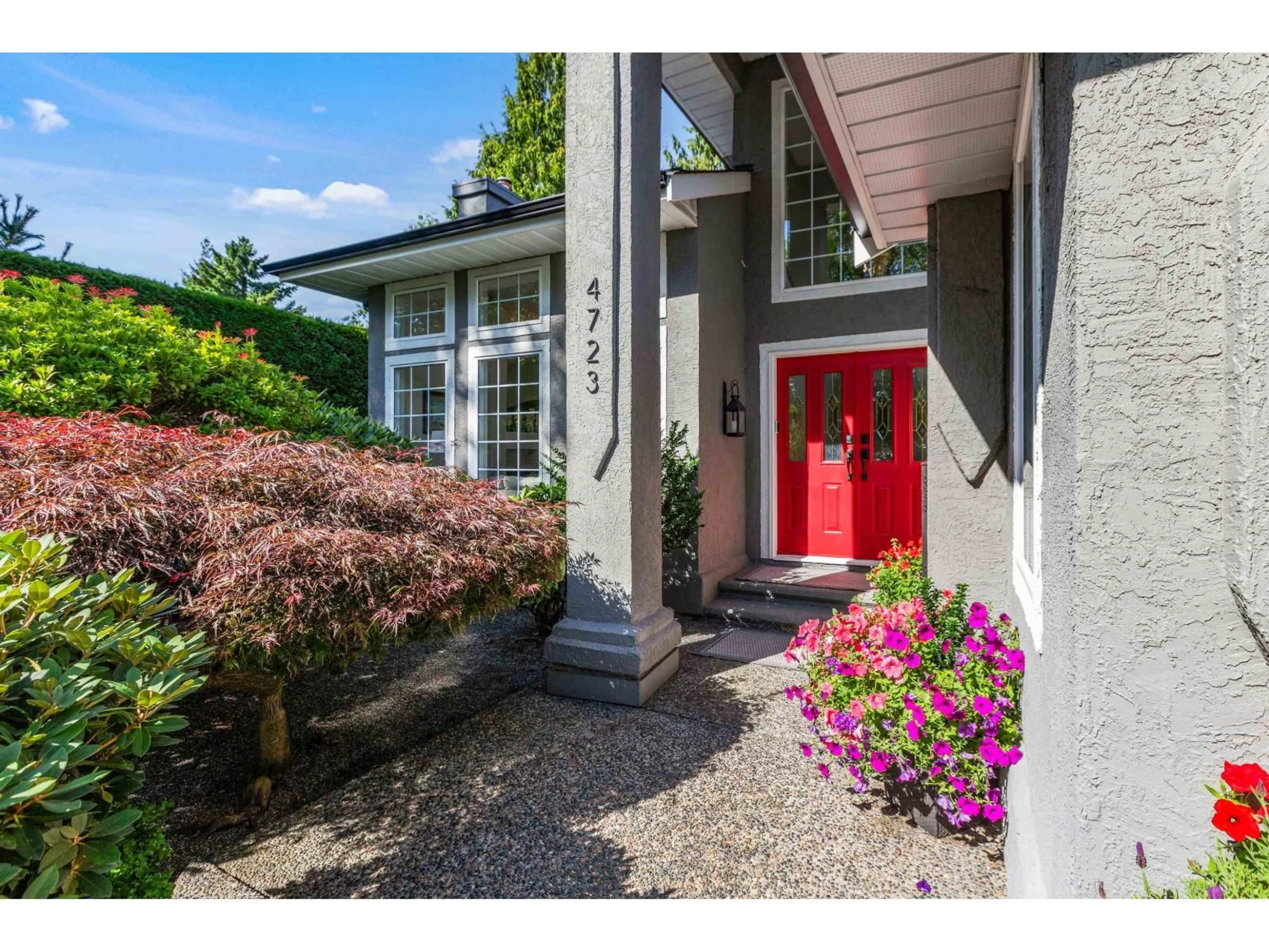 Indoor entryway for 4723 223, Langley British Columbia V2Z1M5