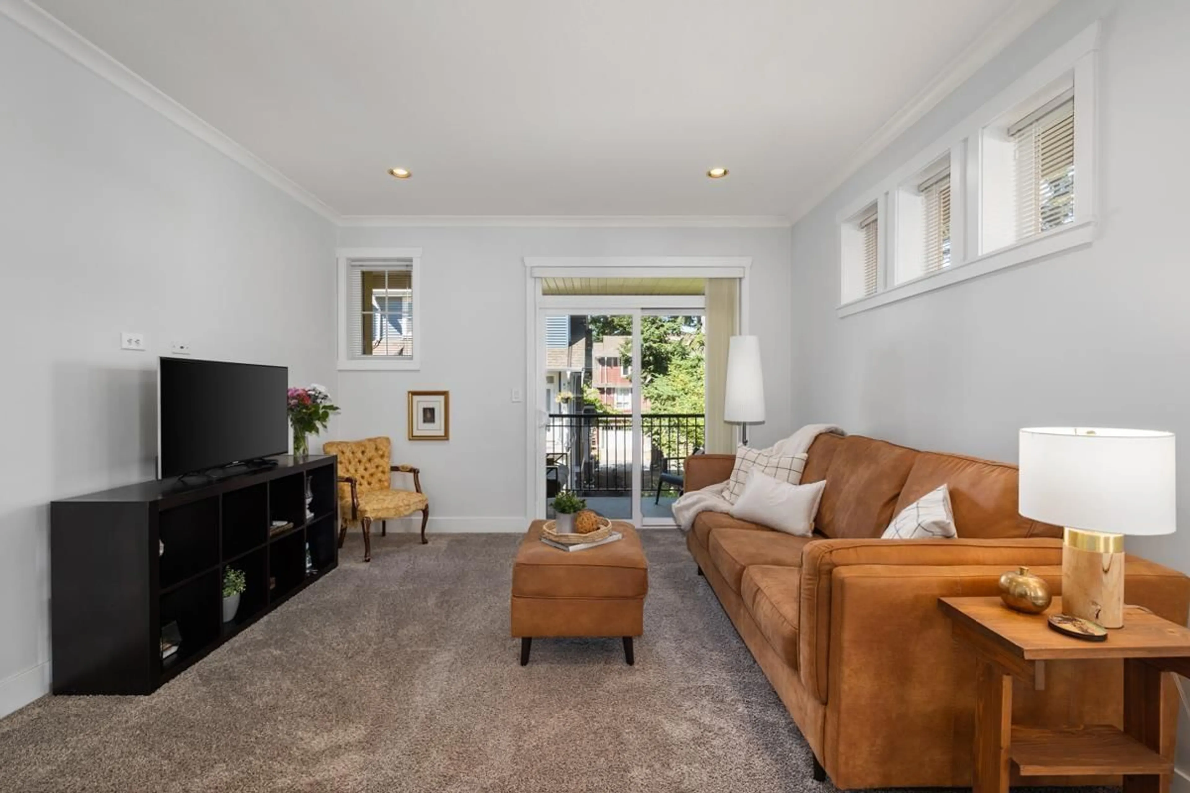 Living room with furniture, unknown for 20 - 5805 SAPPERS WAY, Chilliwack British Columbia V2R0L7