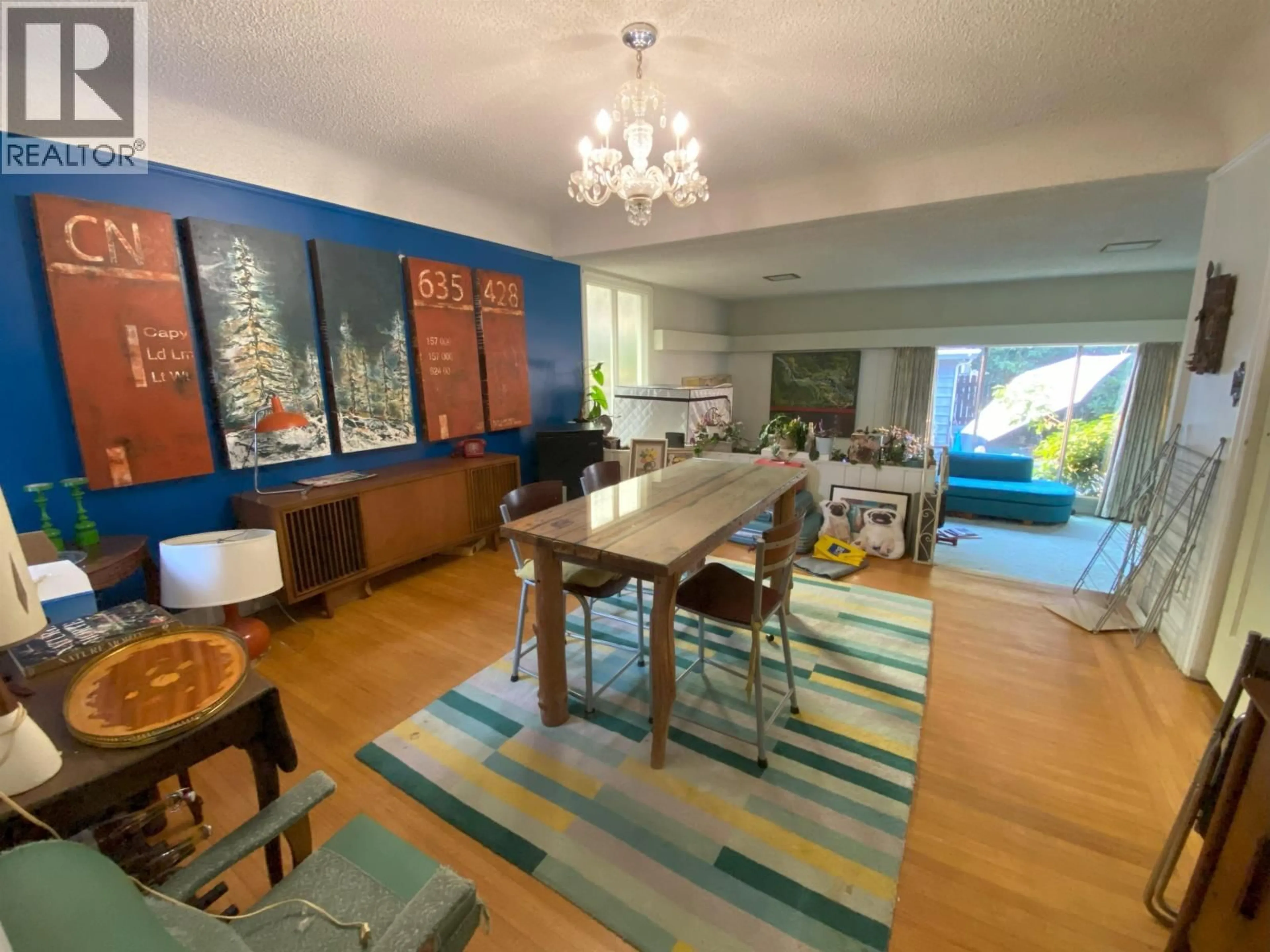 Dining room, wood/laminate floor for 1163 38TH AVENUE, Vancouver British Columbia V6M1P8