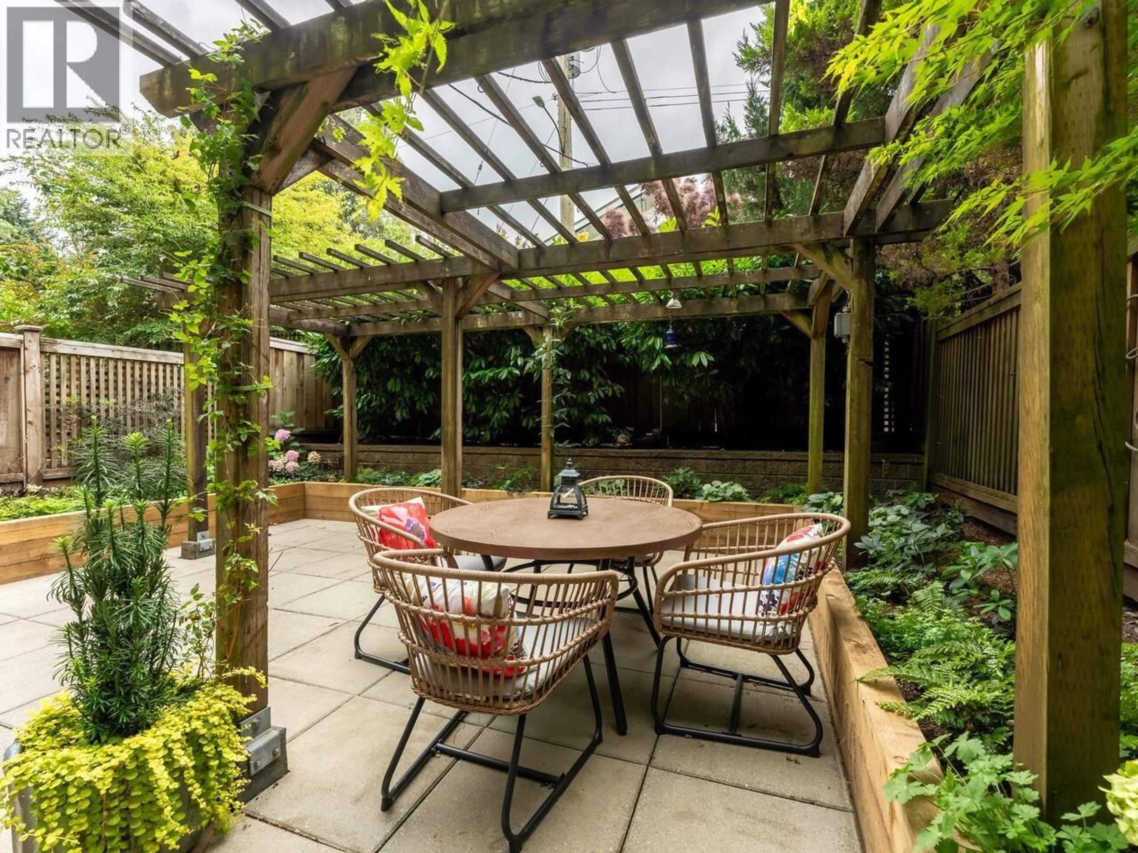 Patio, street for 209 - 2366 WALL STREET, Vancouver British Columbia V5L4Y1