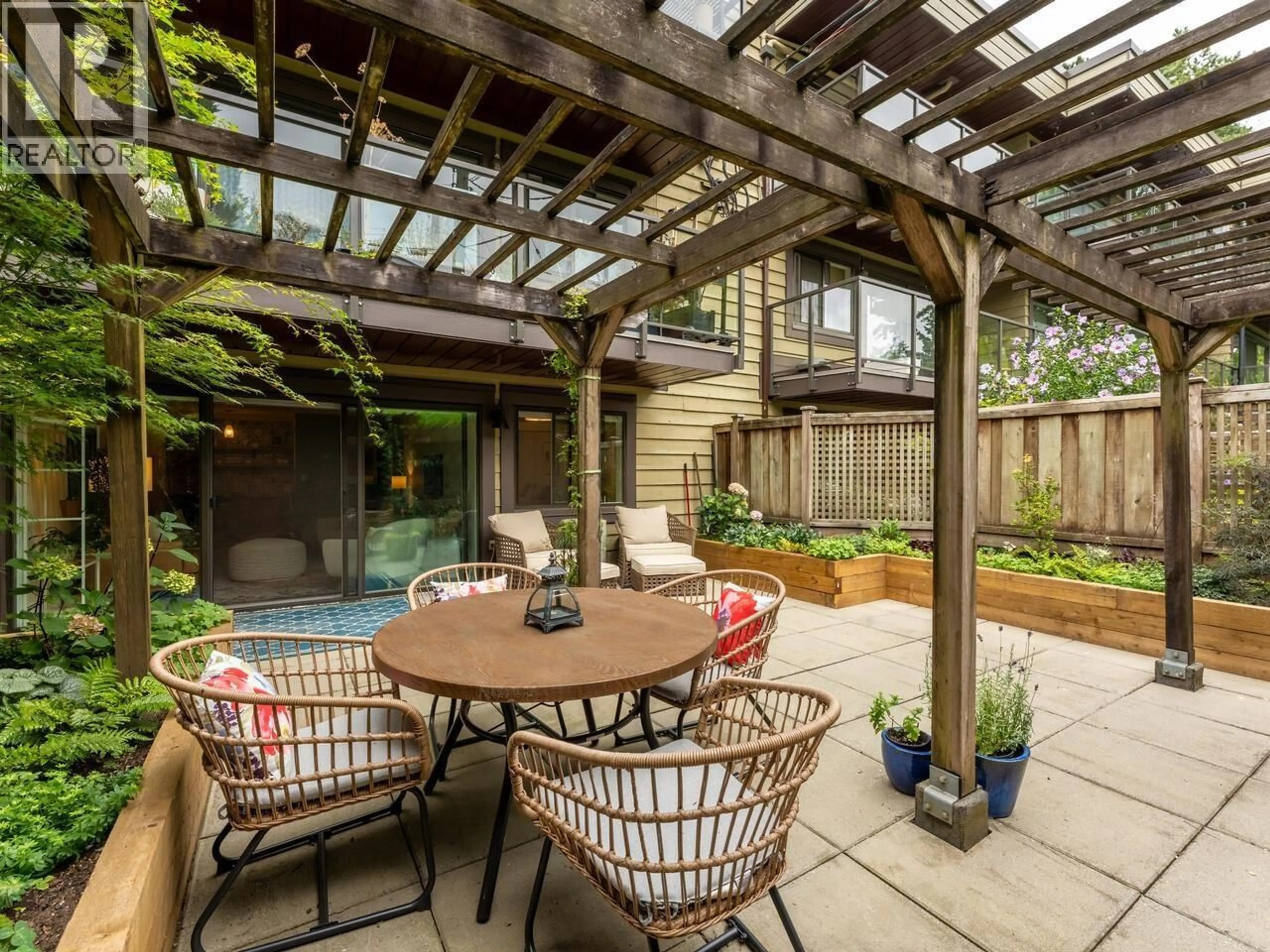 Patio, street for 209 - 2366 WALL STREET, Vancouver British Columbia V5L4Y1