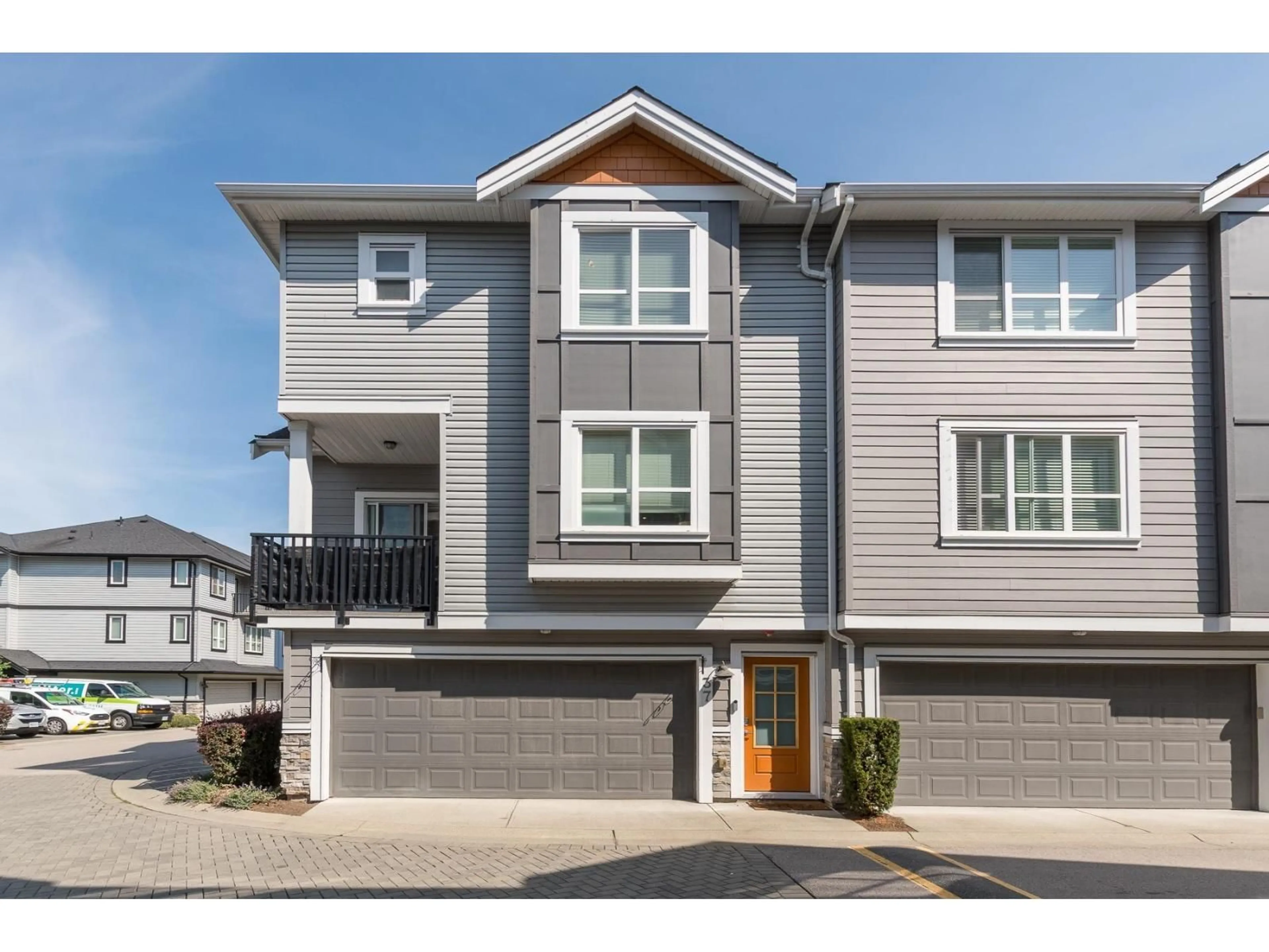 Home with vinyl exterior material, street for 37 - 20856 76, Langley British Columbia V2Y0S7