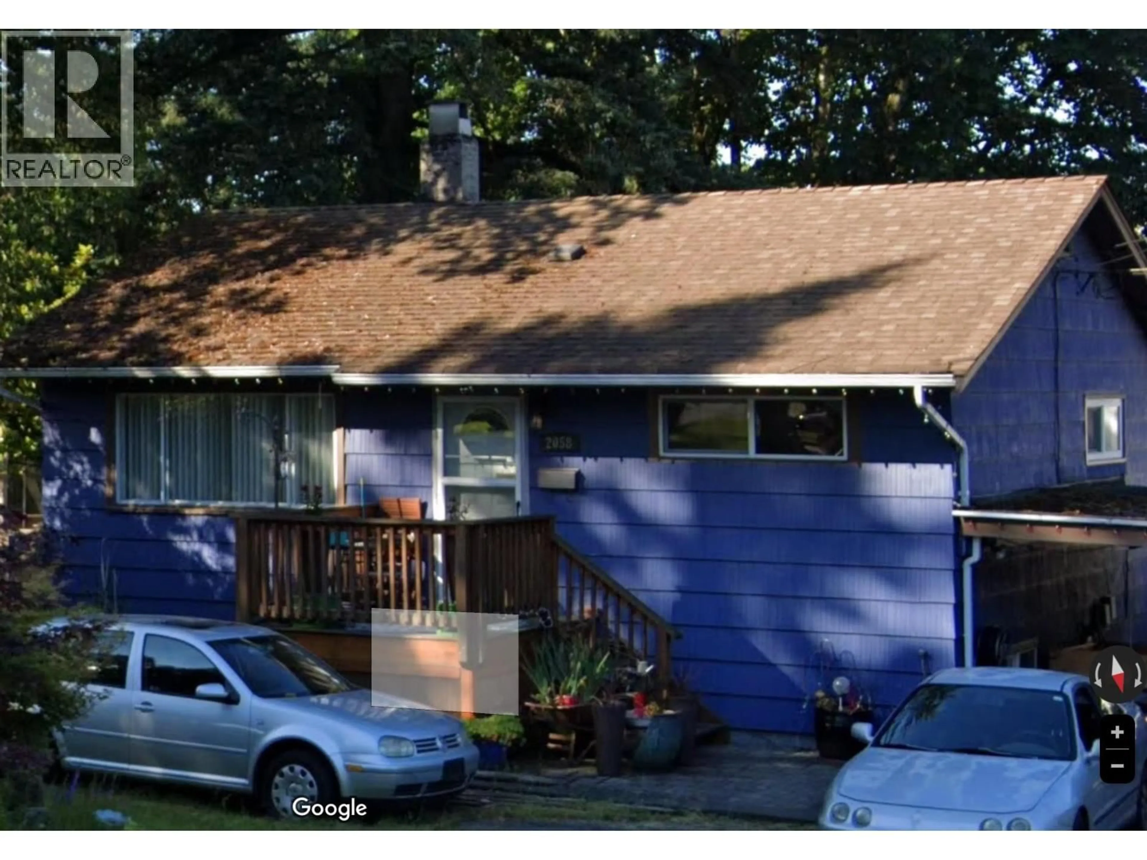 Home with vinyl exterior material, street for 2058 HILLSIDE AVENUE, Coquitlam British Columbia V3K1K7