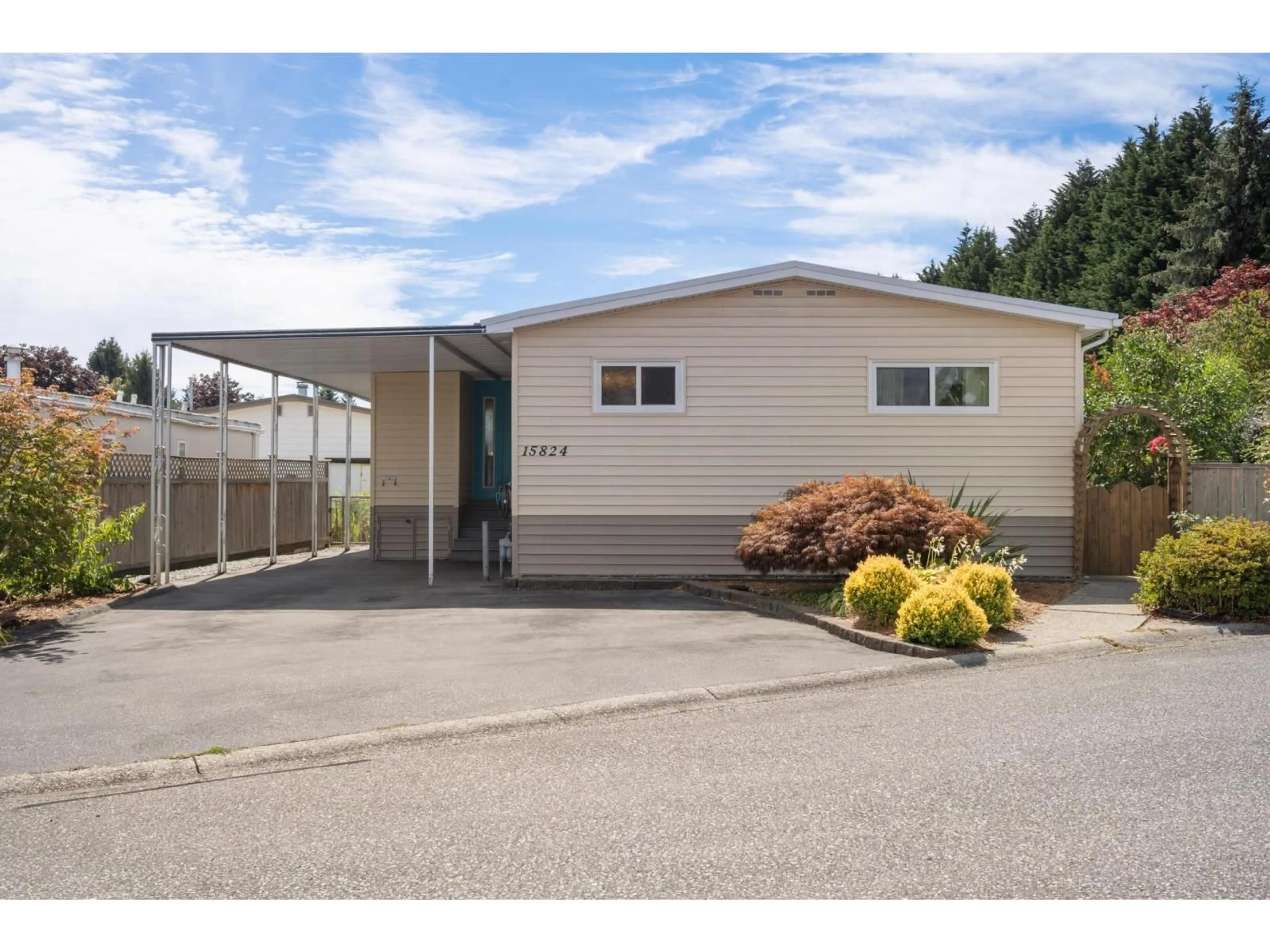 Home with vinyl exterior material, street for 15824 NORFOLK, Surrey British Columbia V4A5K9