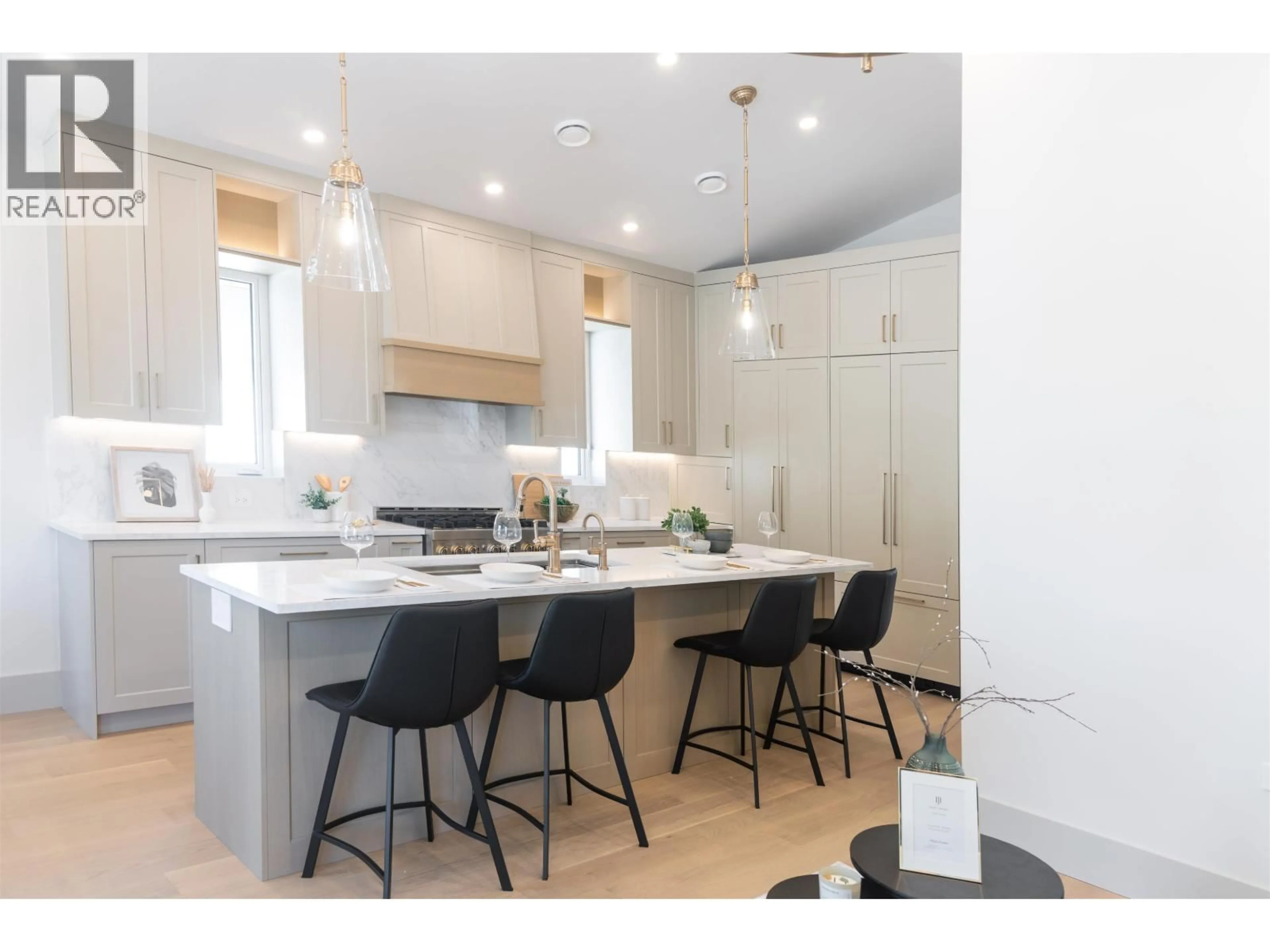 Open concept kitchen, unknown for 9231 KILBY STREET, Richmond British Columbia V7X1P2