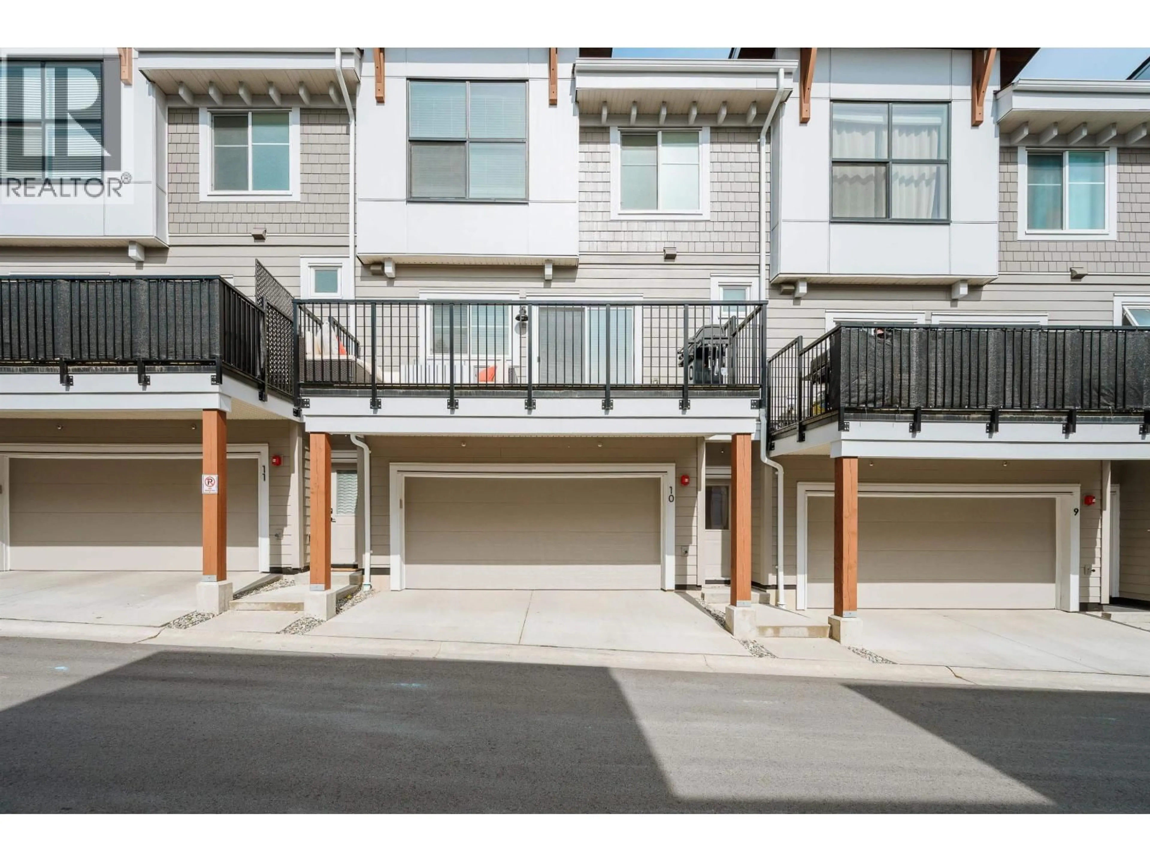 Unknown for 10 - 23183 136 AVENUE, Maple Ridge British Columbia V4R0H9