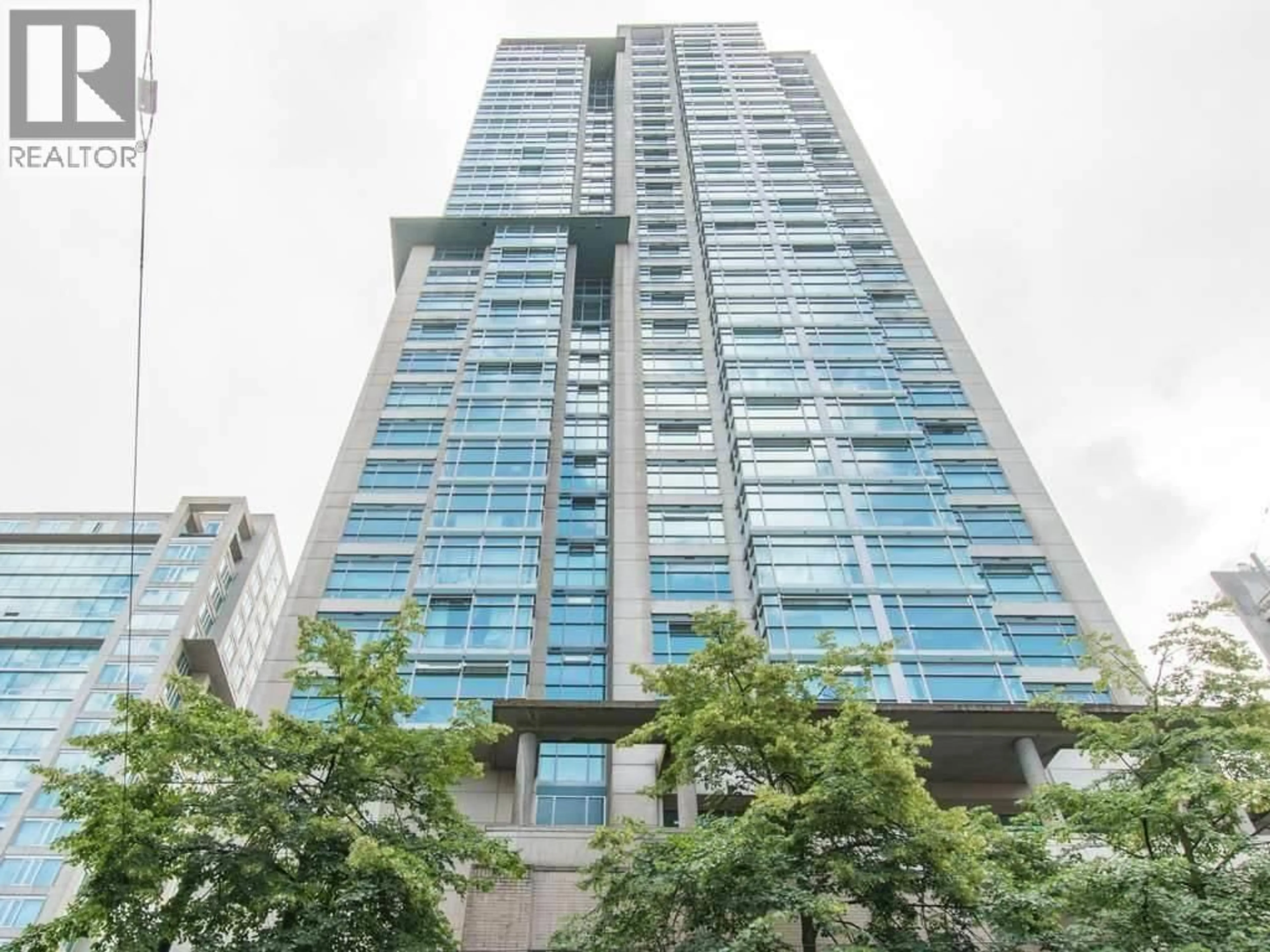 Indoor foyer for 1407 - 438 SEYMOUR STREET, Vancouver British Columbia V6B6H4