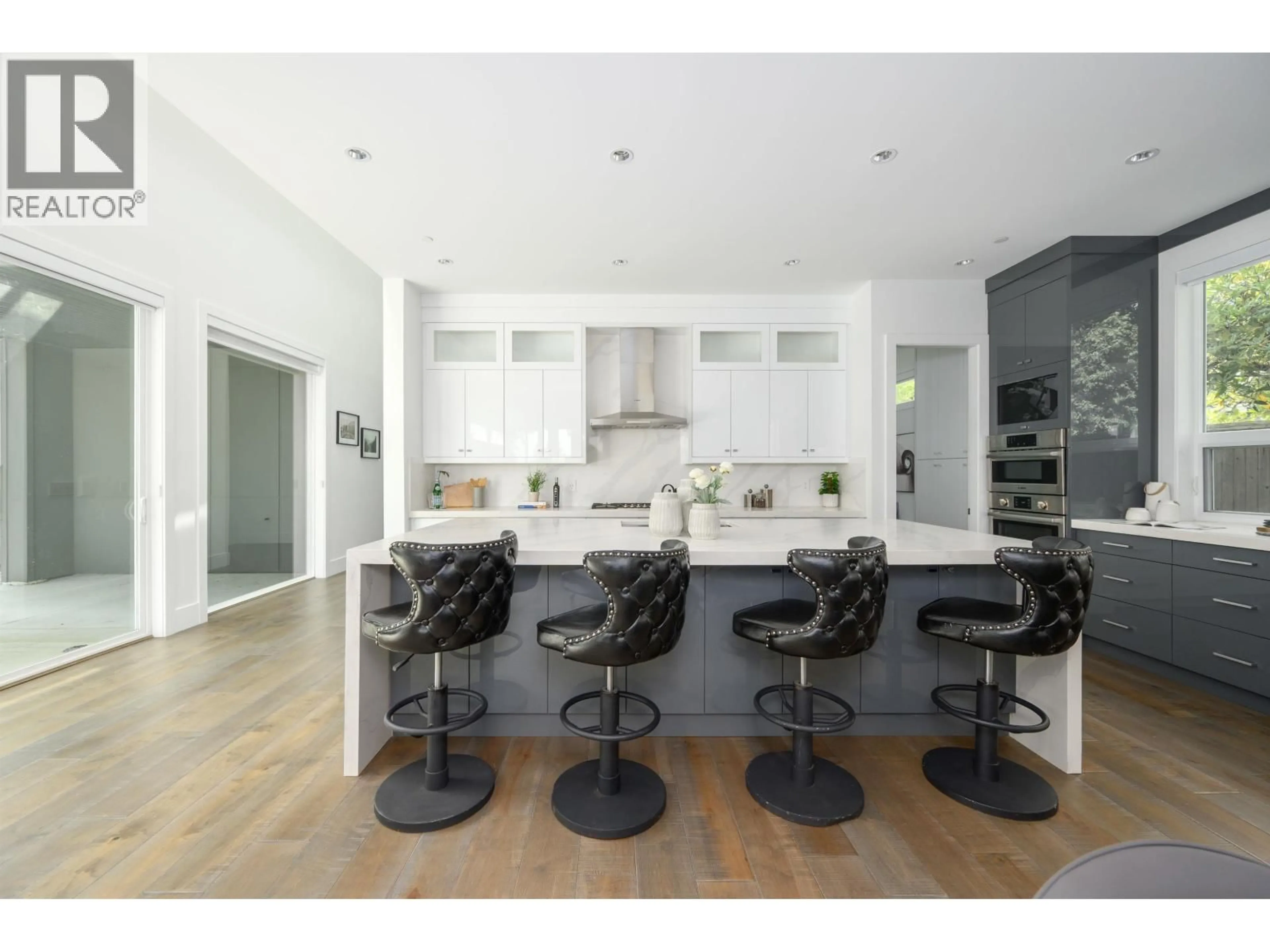 Open concept kitchen, unknown for 5477 15B AVENUE, Delta British Columbia V4M2G8