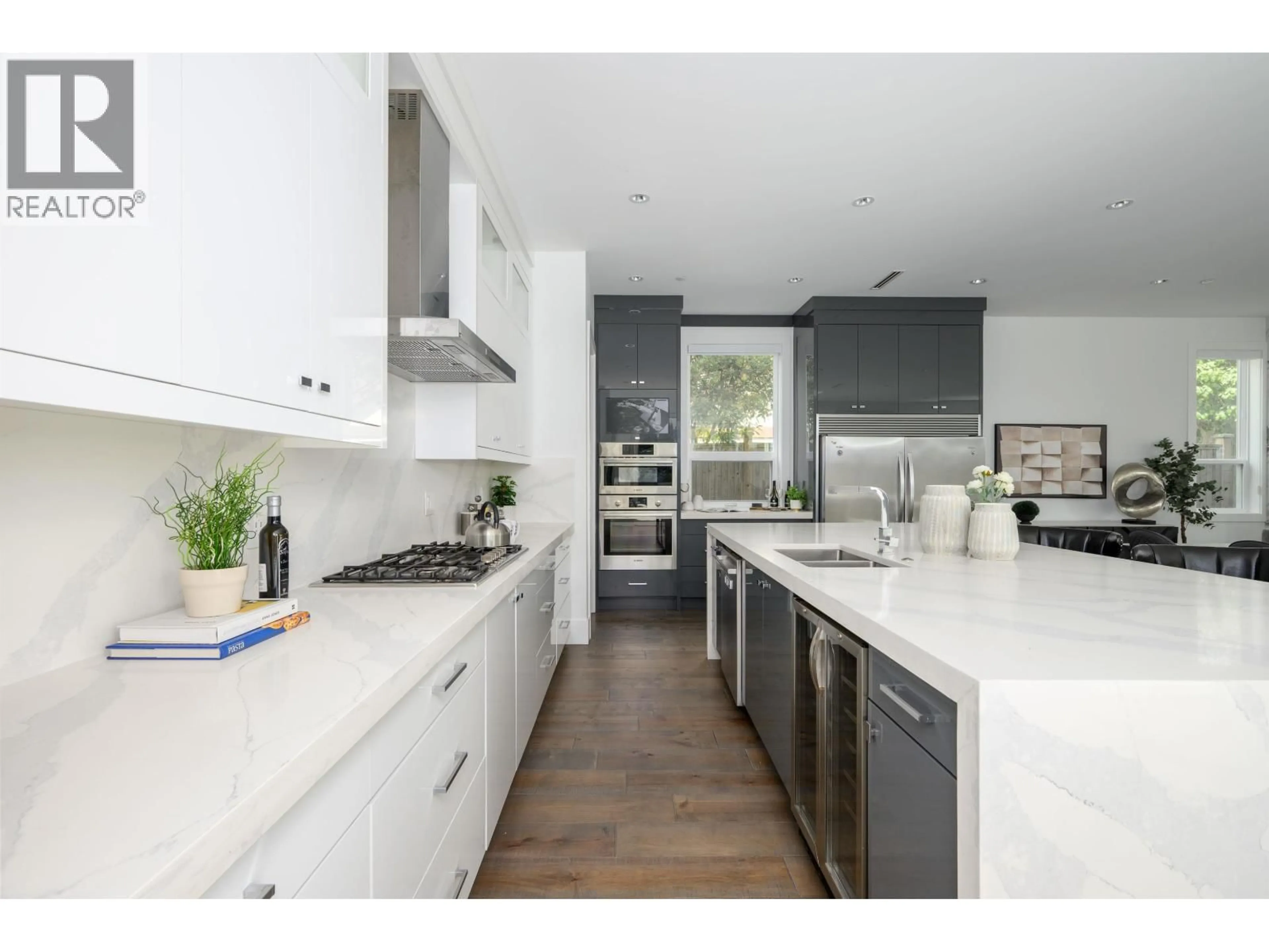 Contemporary kitchen, ceramic/tile floor for 5477 15B AVENUE, Delta British Columbia V4M2G8