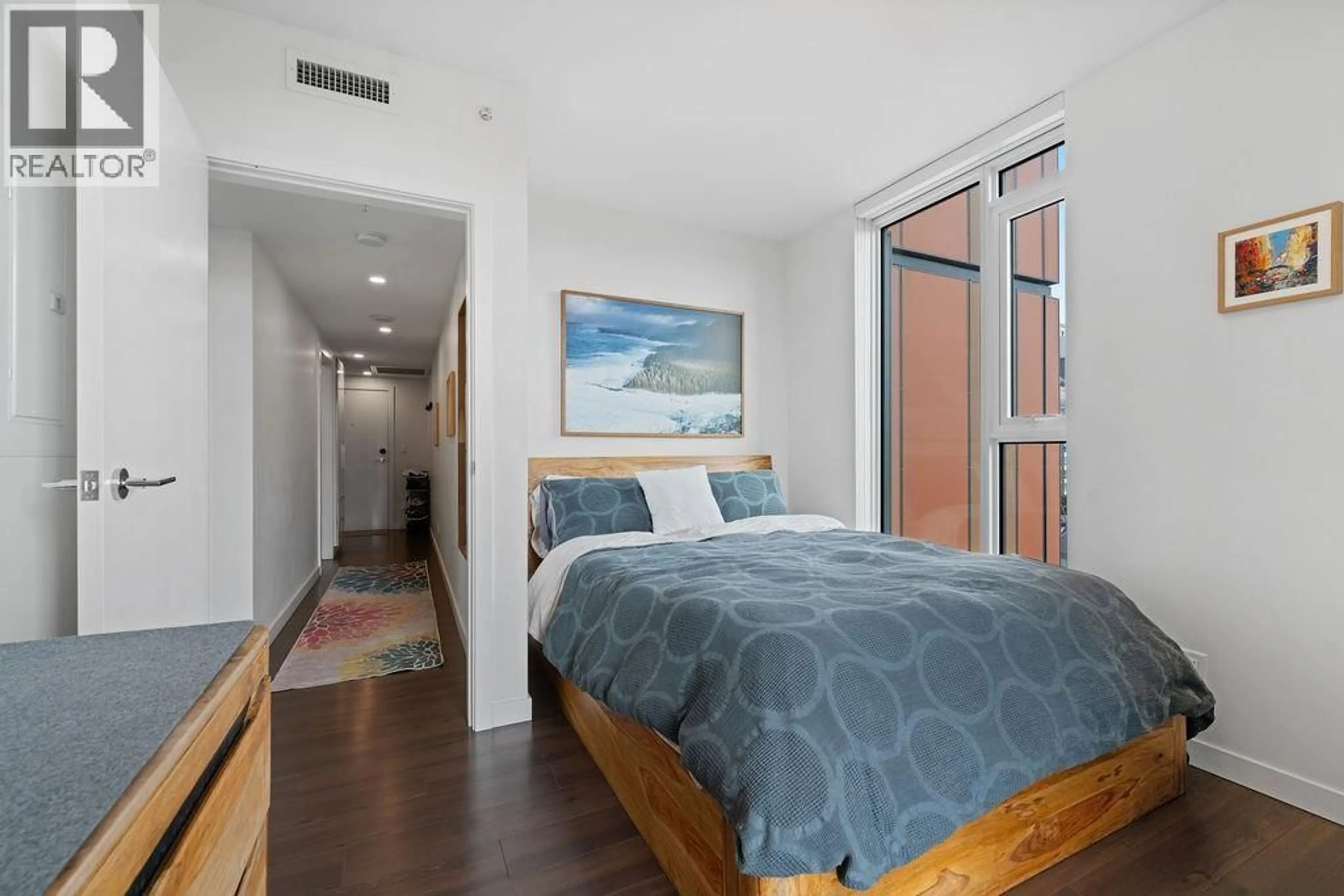 Bedroom with bed, unknown for 610 - 285 10TH AVENUE, Vancouver British Columbia V5T0H6