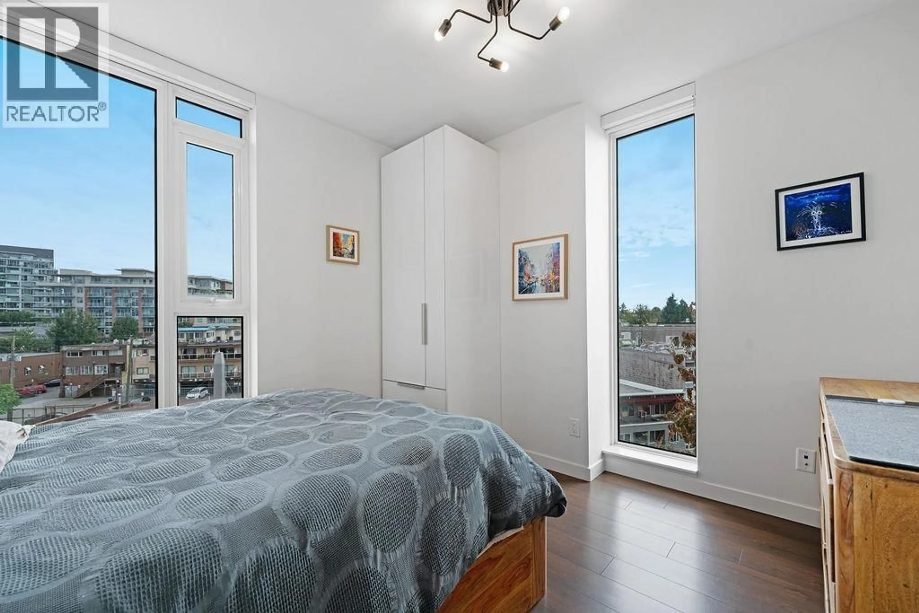 Bedroom with bed, unknown for 610 - 285 10TH AVENUE, Vancouver British Columbia V5T0H6
