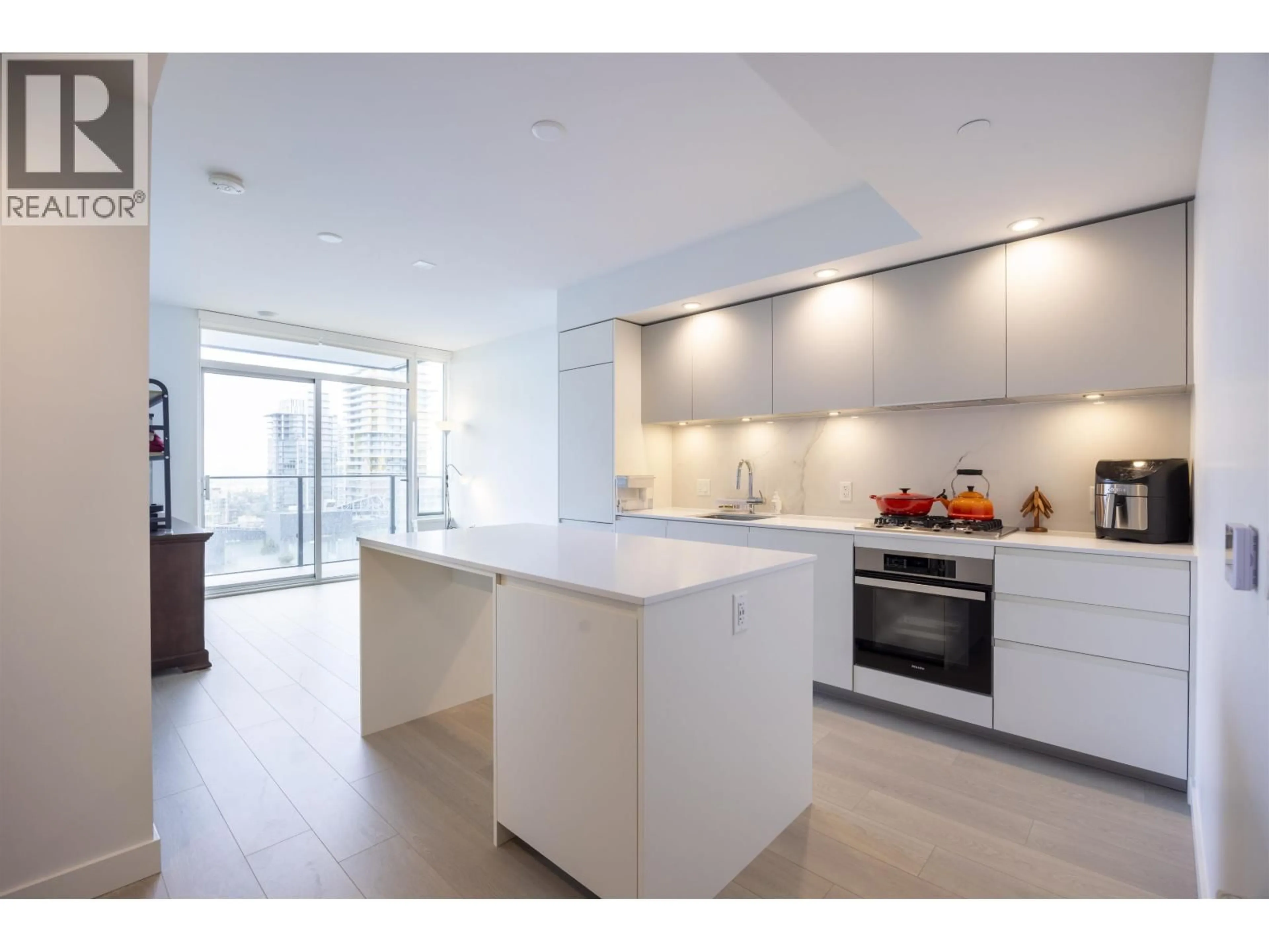 Open concept kitchen, unknown for 3008 - 6537 TELFORD AVENUE, Burnaby British Columbia V5H0K9