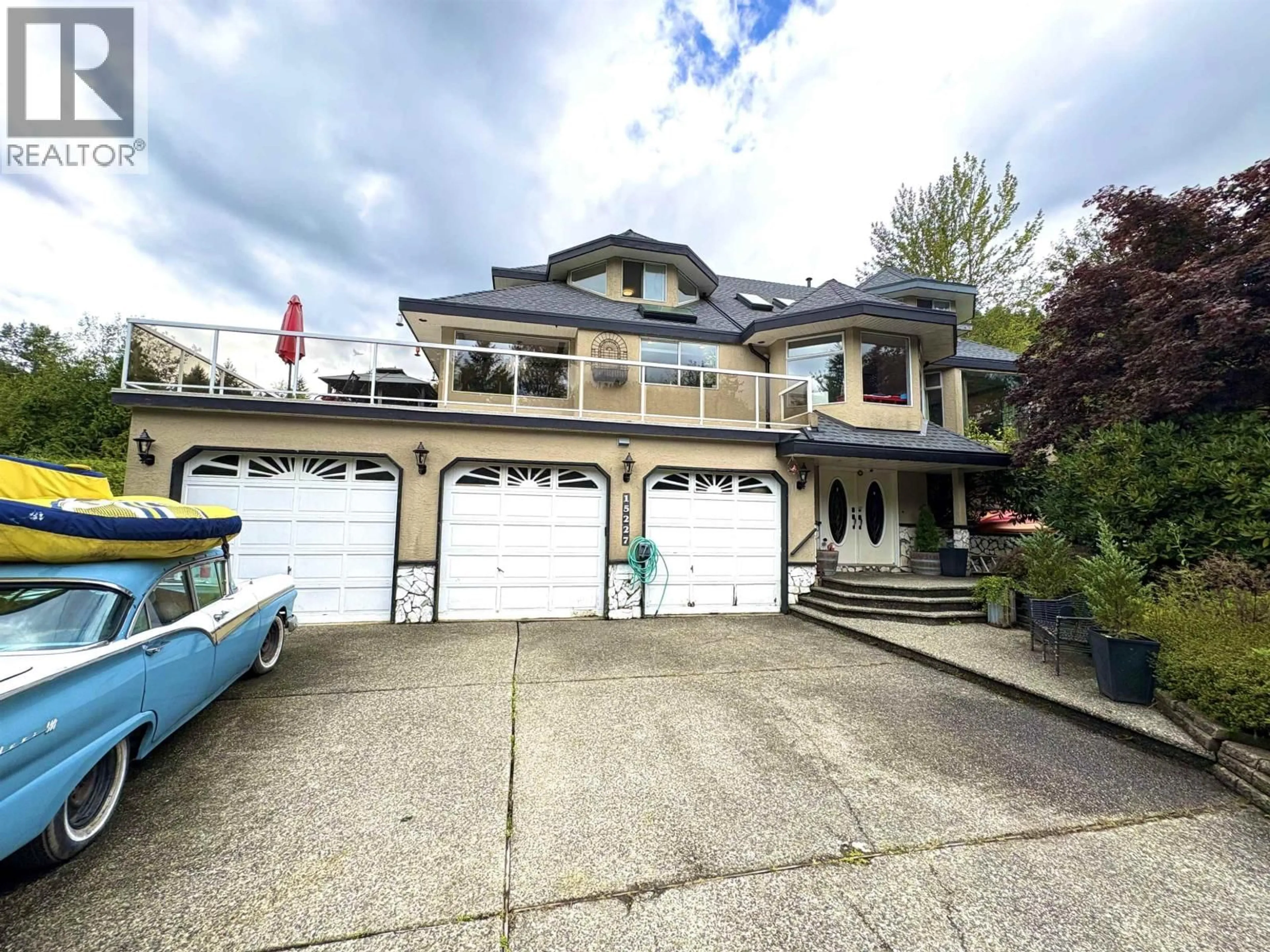 Home with vinyl exterior material, street for 15227 SHERIDAN DRIVE, Pitt Meadows British Columbia V3Y2T9