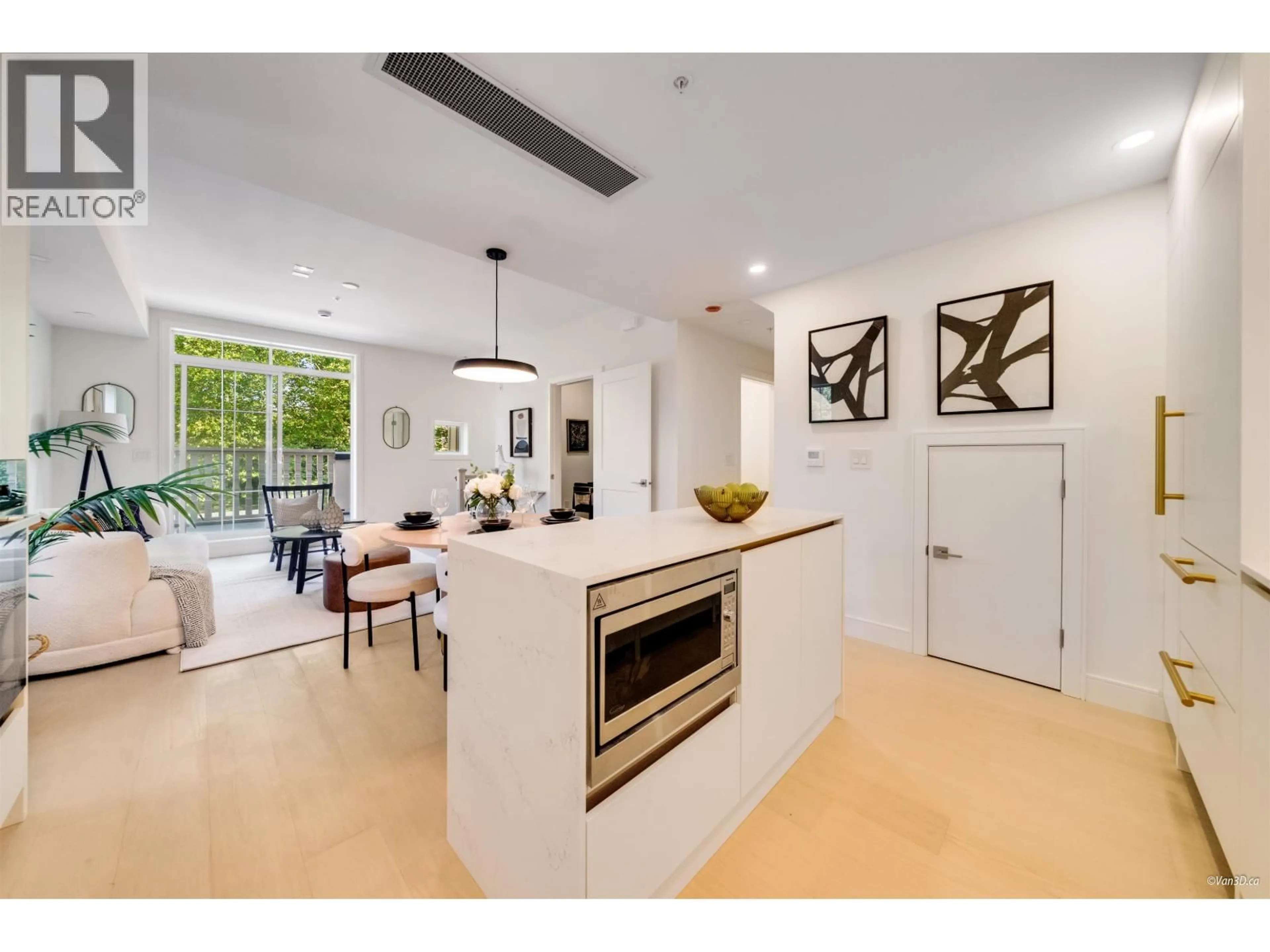 Open concept kitchen, unknown for 106 - 918 32ND AVENUE, Vancouver British Columbia V5Z2K2
