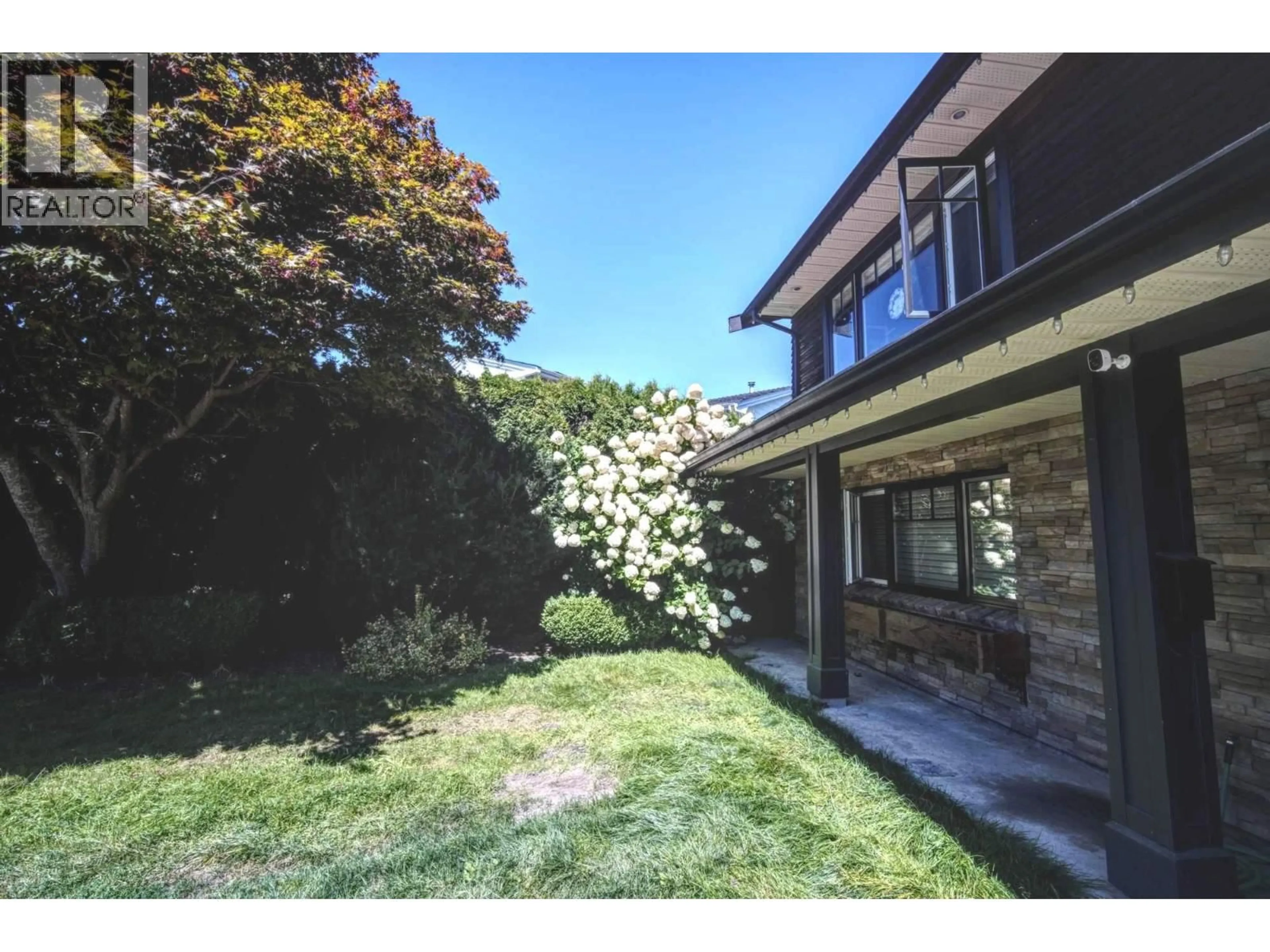 A pic from outside/outdoor area/front of a property/back of a property/a pic from drone, unknown for 10691 BROMFIELD PLACE, Richmond British Columbia V7A4H8