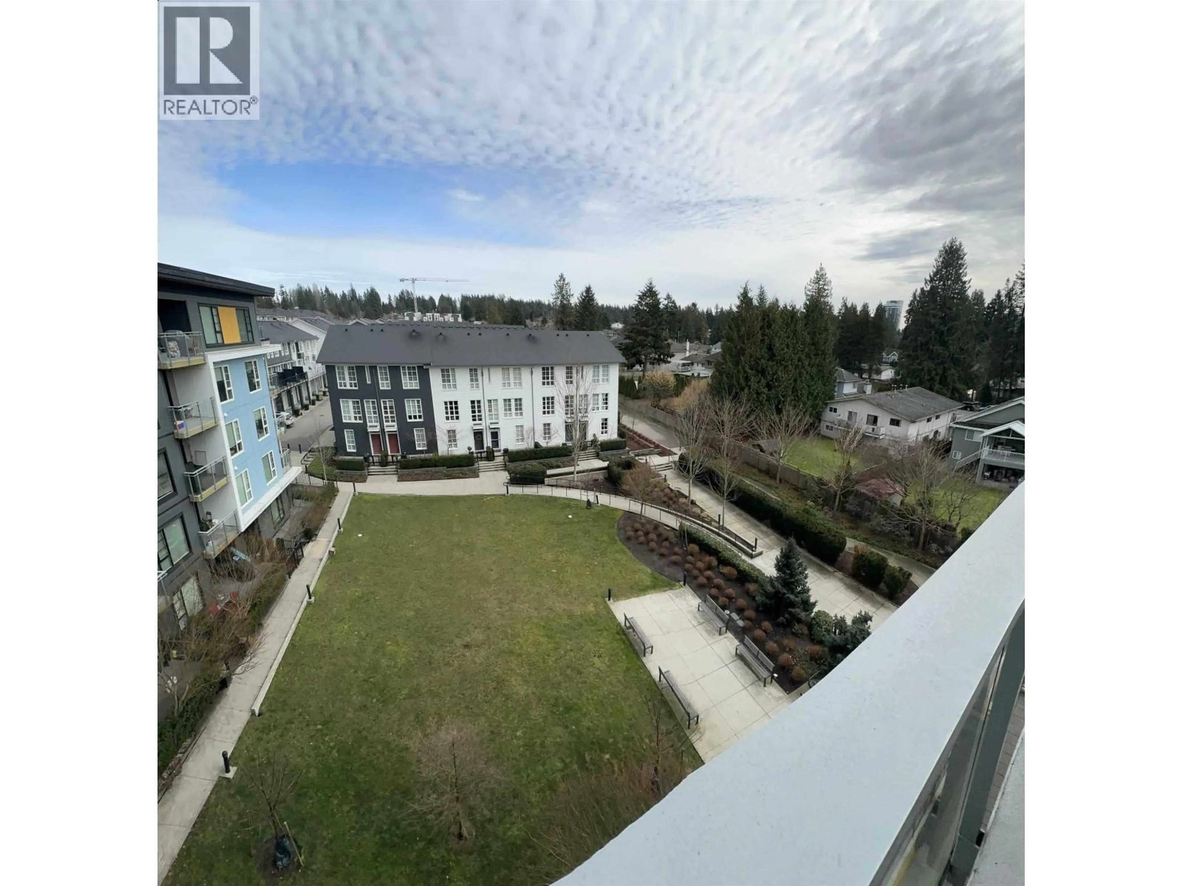 A pic from outside/outdoor area/front of a property/back of a property/a pic from drone, water/lake/river/ocean view for 503 - 516 FOSTER AVENUE, Coquitlam British Columbia V3J0H8