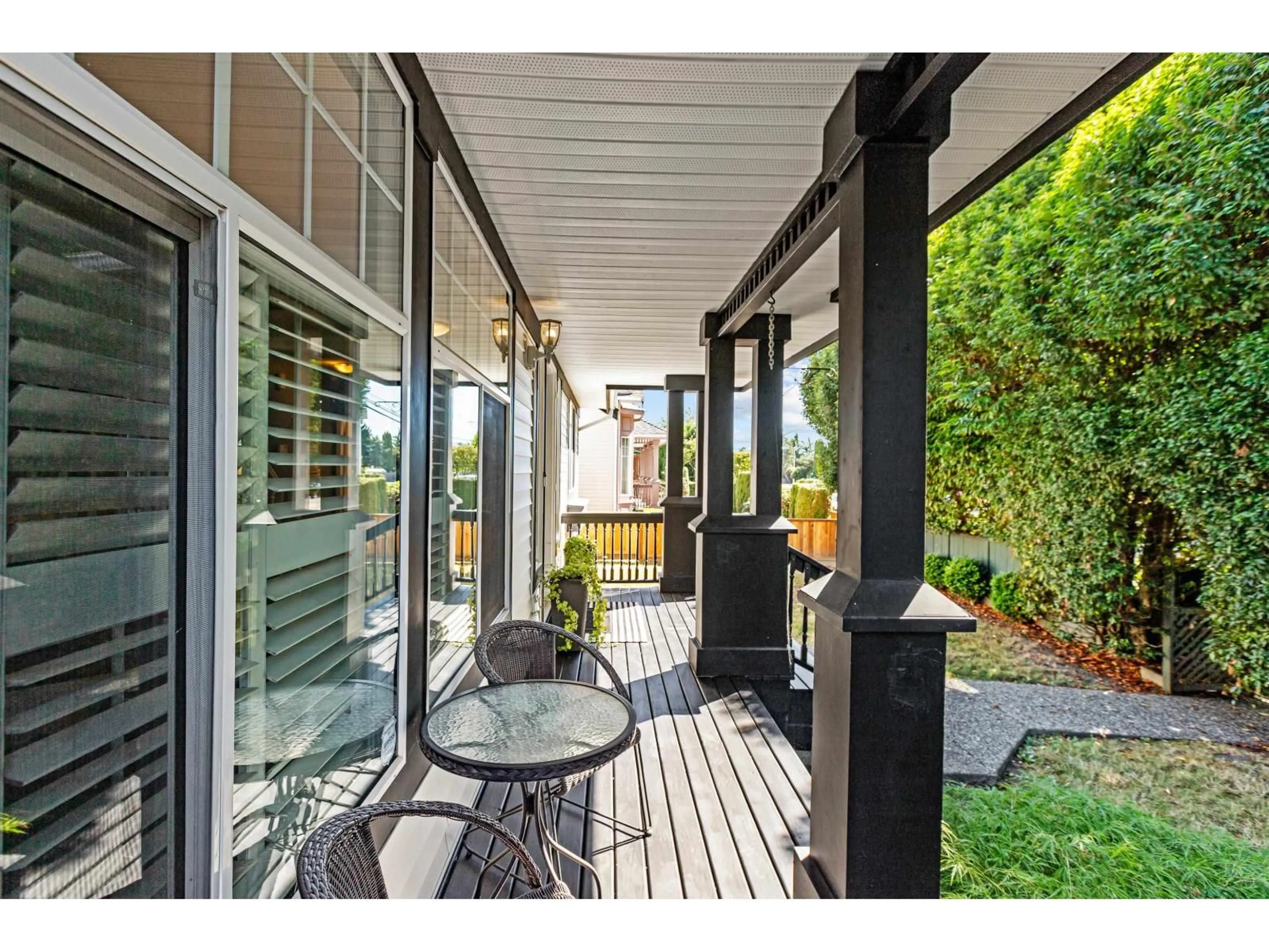 Patio, street for 6556 184, Surrey British Columbia V3S8T1