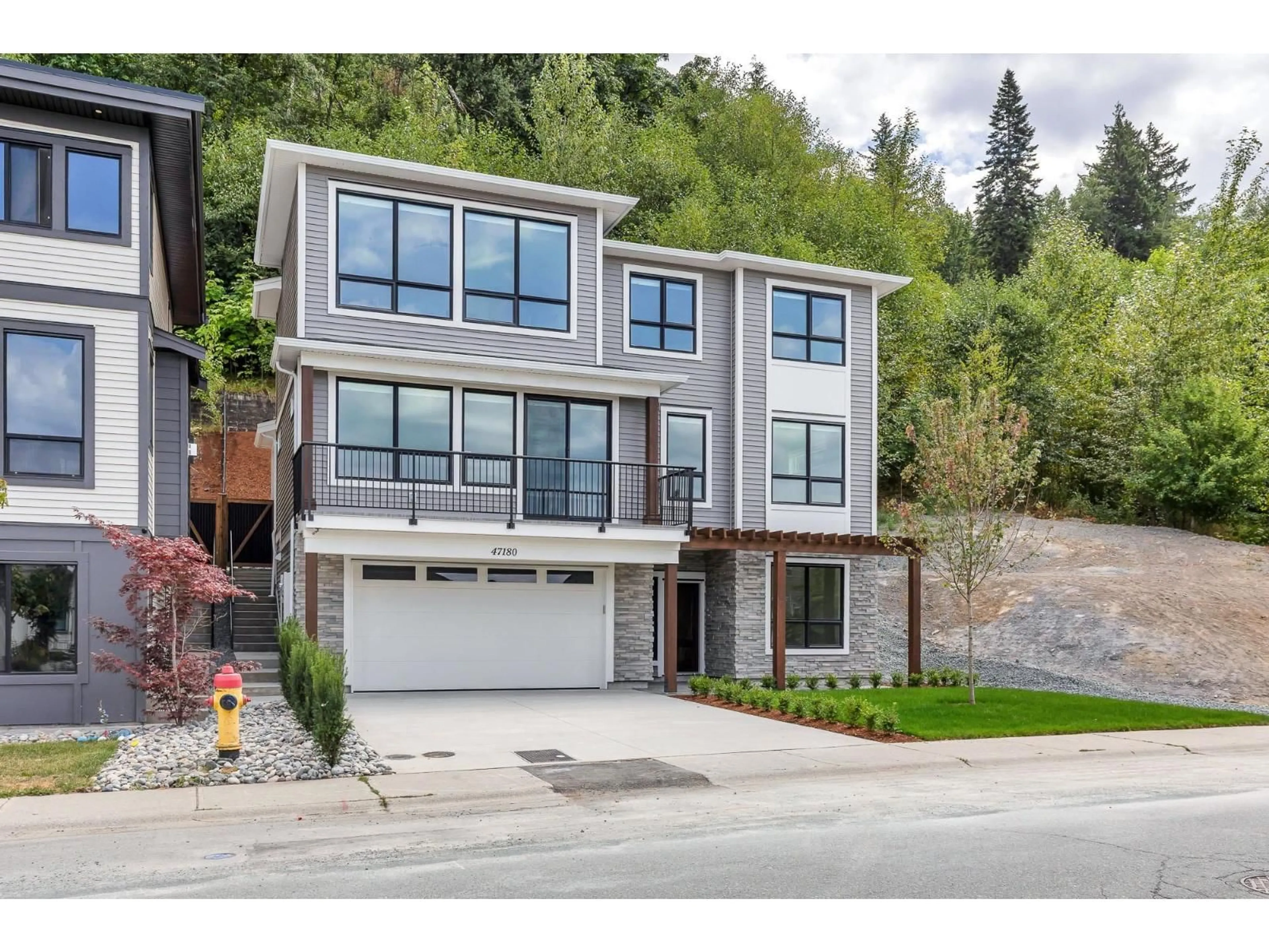 Home with brick exterior material, street for 47180 SYLVAN DRIVE, Chilliwack British Columbia V2R0R8
