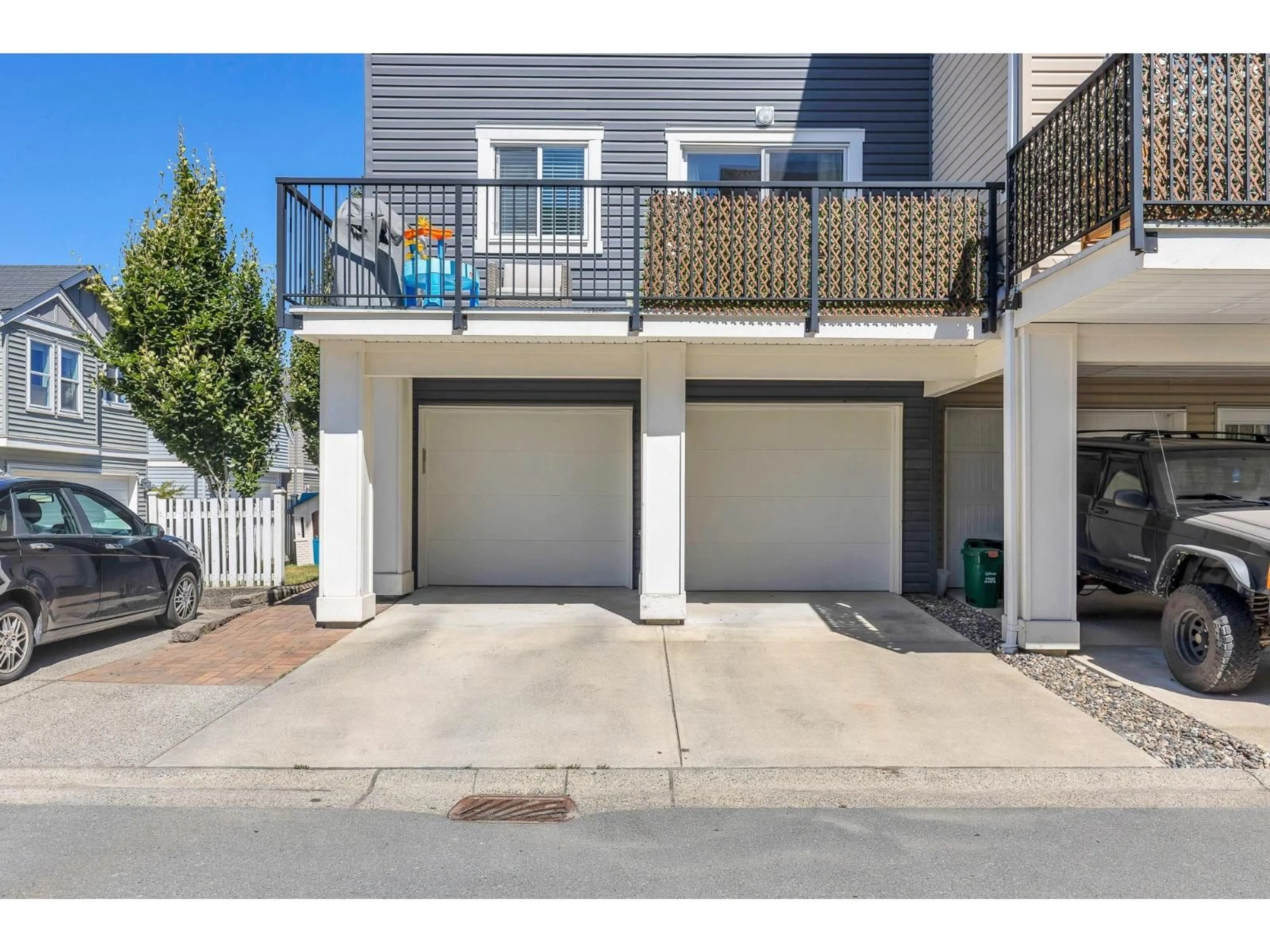 Unknown for 601 - 32789 BURTON, Mission British Columbia V4S0C9