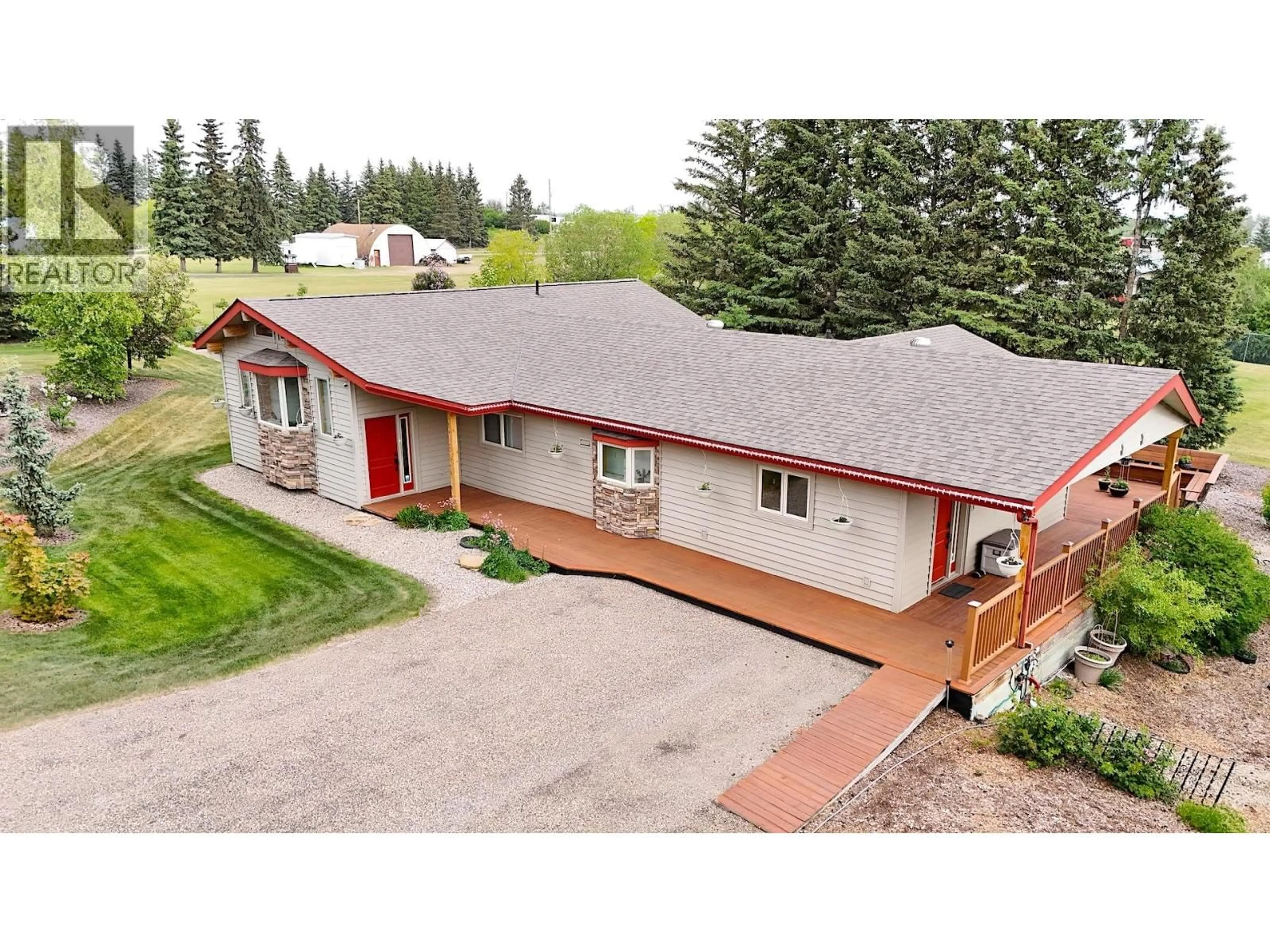 A pic from outside/outdoor area/front of a property/back of a property/a pic from drone, unknown for 10381 271 ROAD, Fort St. John British Columbia V1J8A7