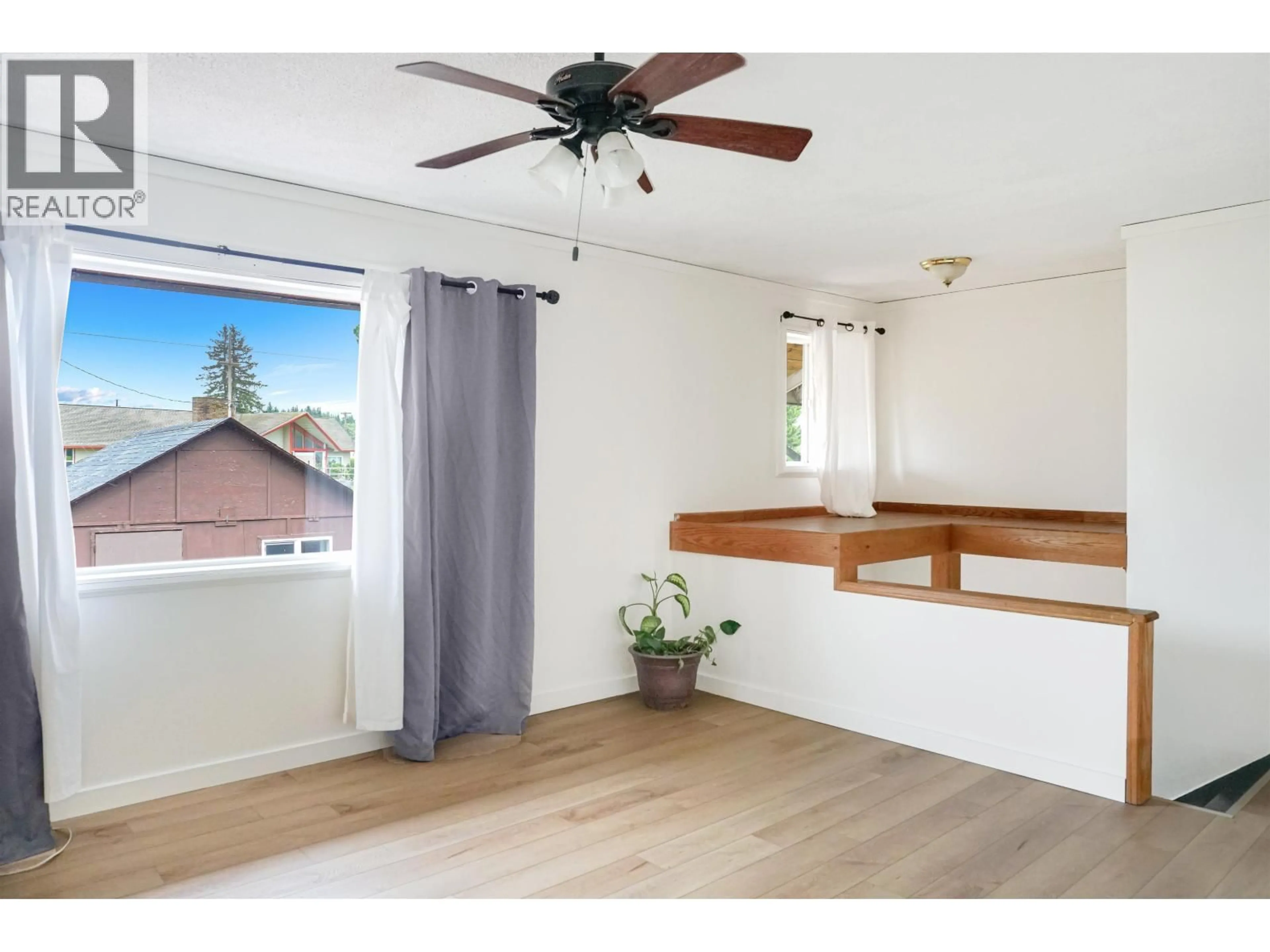 A pic of a room for 15 HERON STREET, Kitimat British Columbia V8C1N3