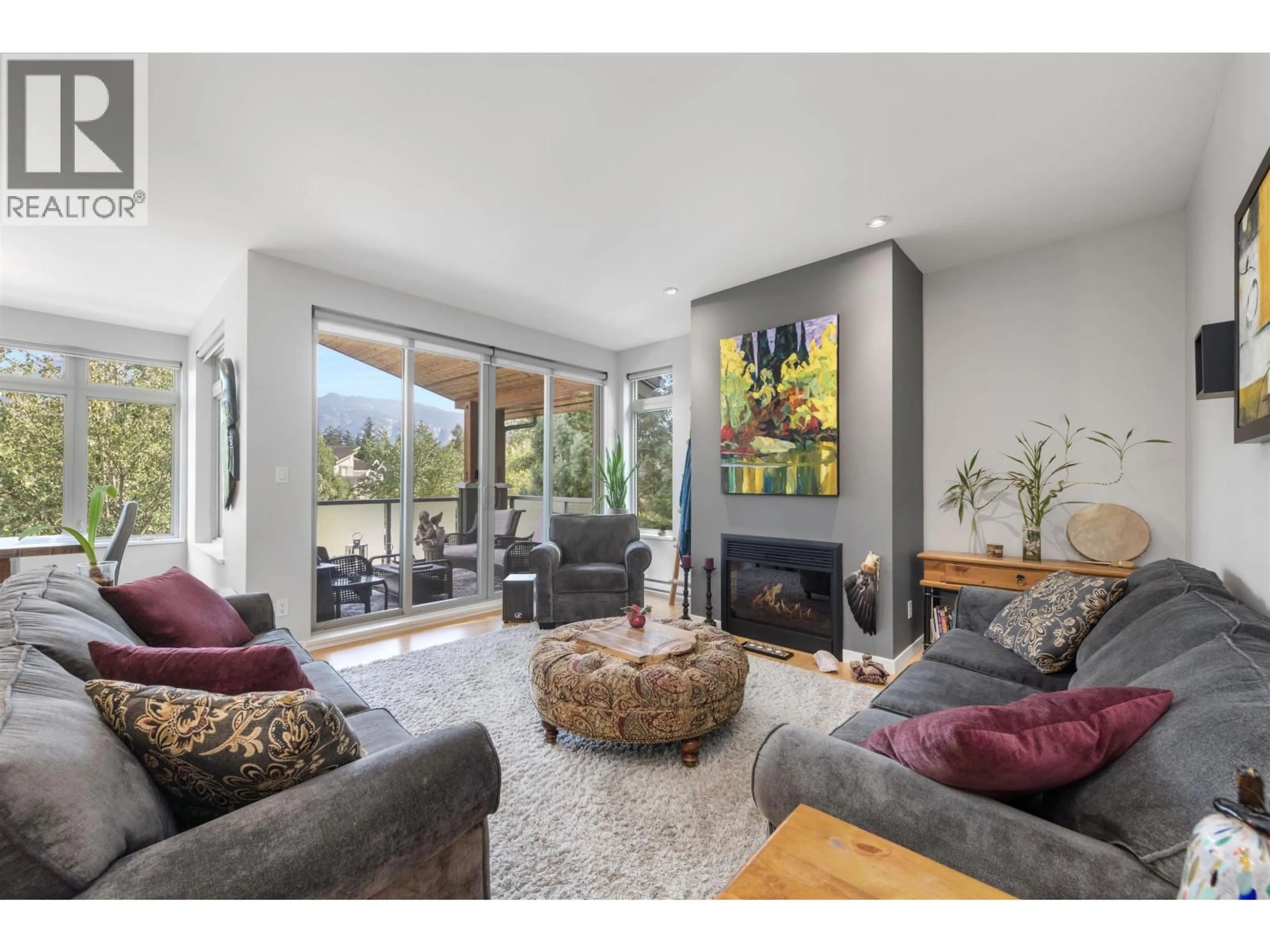 Living room with furniture, unknown for 201 - 40147 GOVERNMENT ROAD, Squamish British Columbia V8B0R6