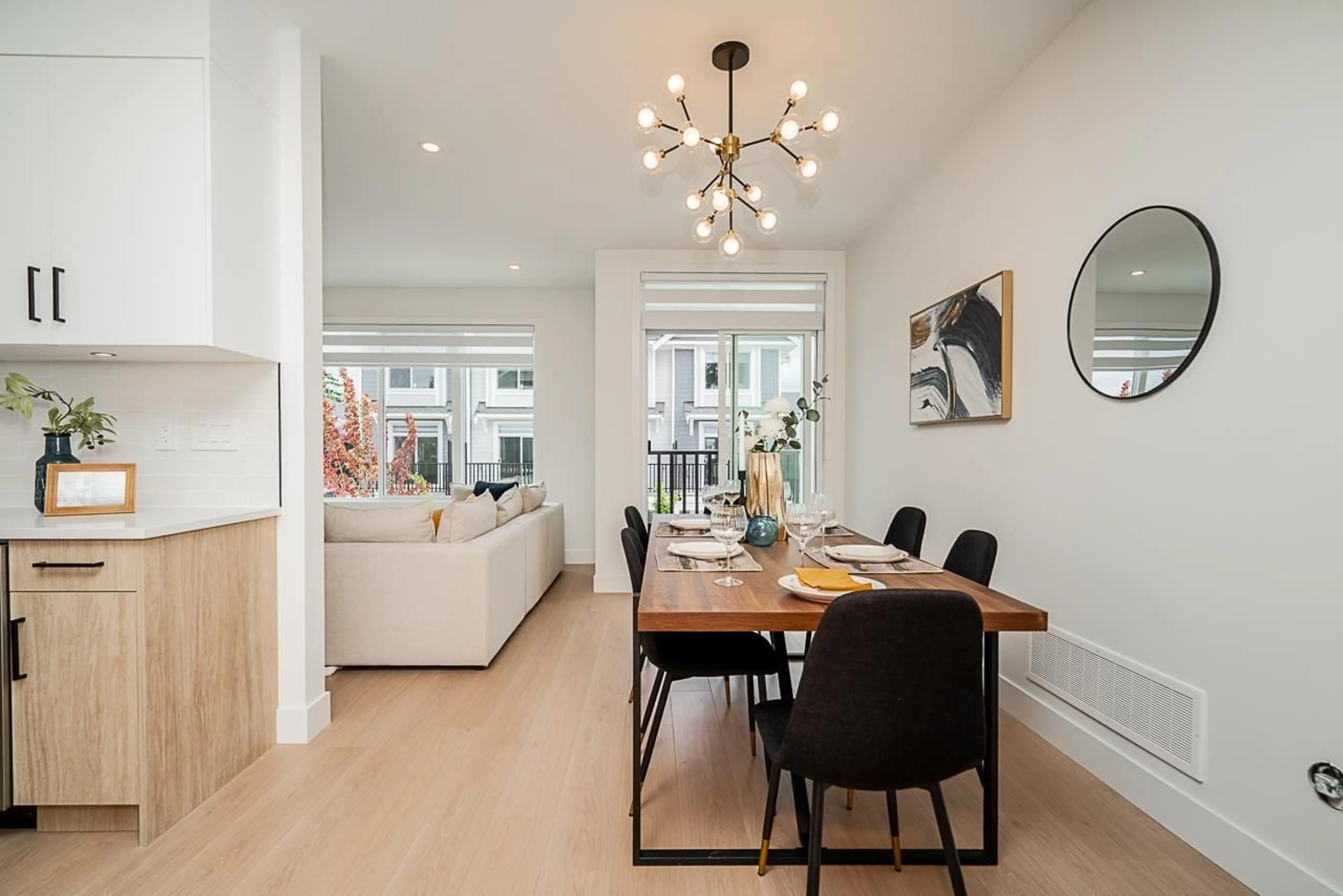 Dining room, unknown for 1 - 2525 156, Surrey British Columbia V4P1C7