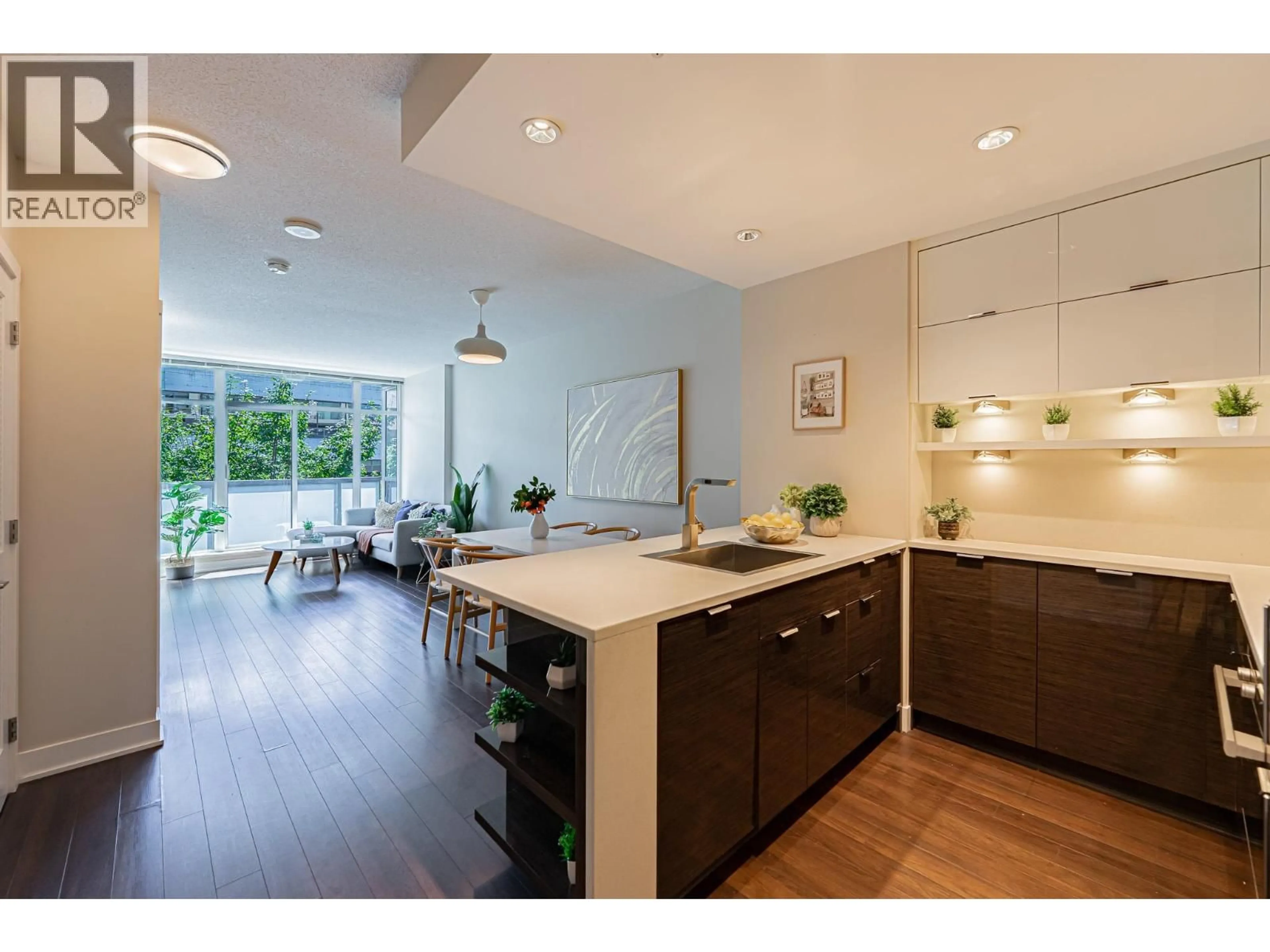 Open concept kitchen, unknown for 626 - 1777 7TH AVENUE, Vancouver British Columbia V6J0E5