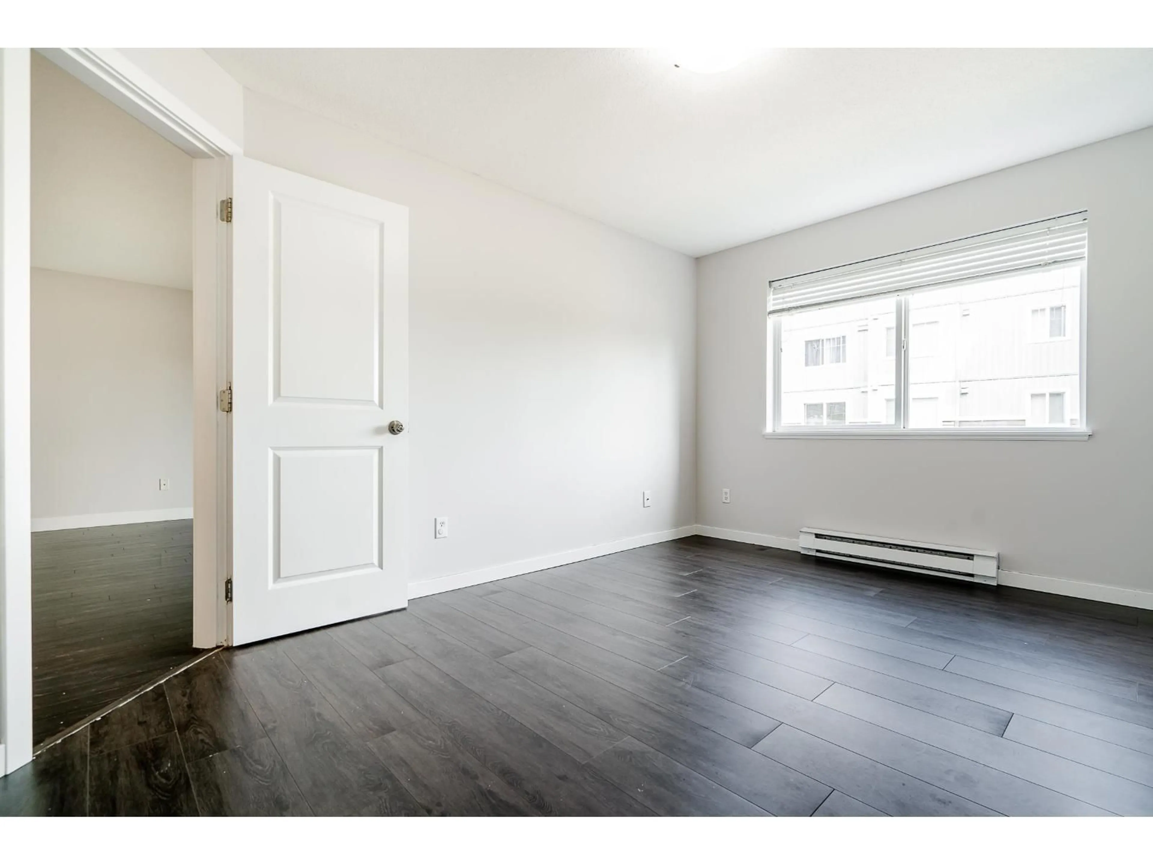 A pic of a room for 207 - 2038 SANDALWOOD, Abbotsford British Columbia V2S3H6