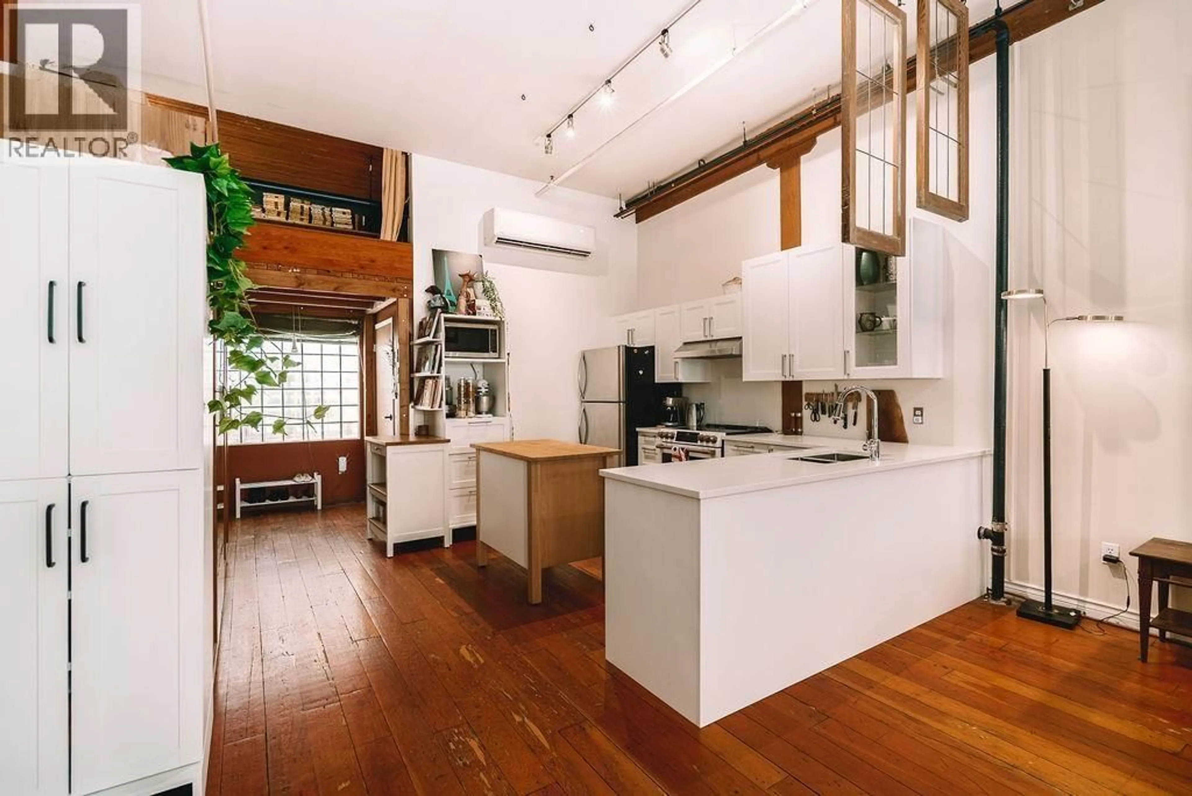 Open concept kitchen, unknown for 306 - 2556 HASTINGS STREET, Vancouver British Columbia V5K1Z3