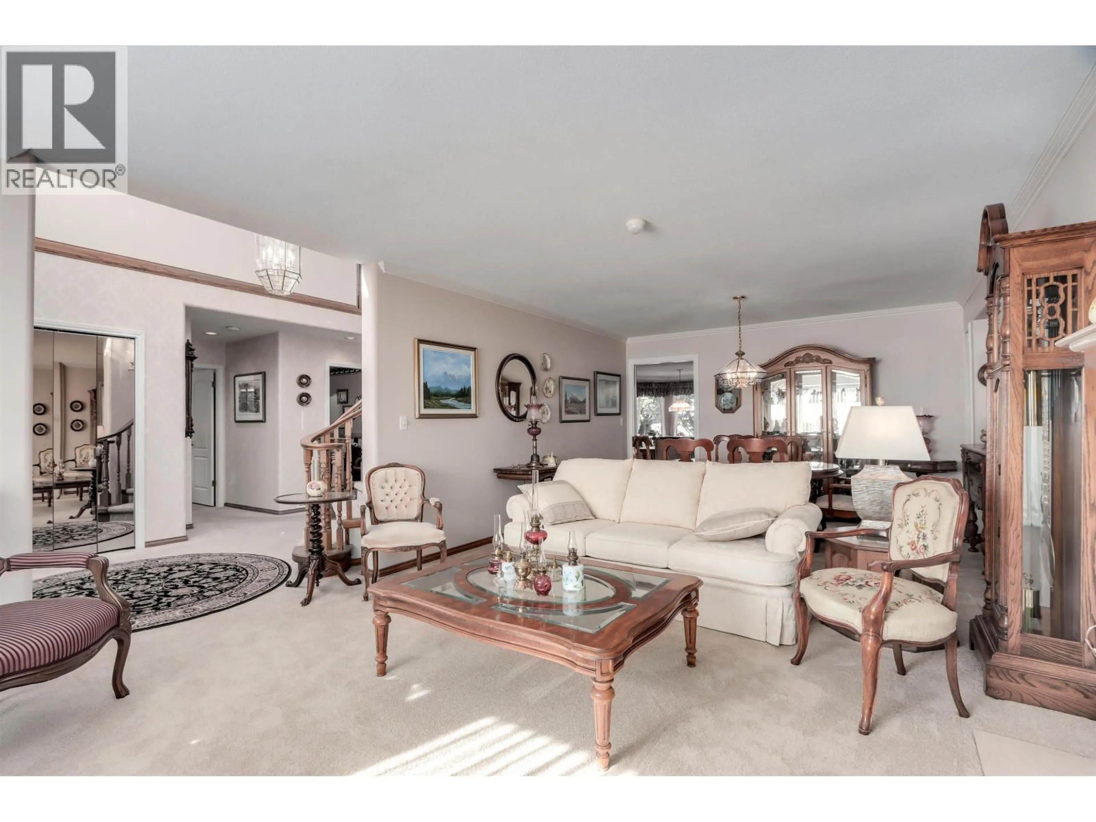 Living room with furniture, unknown for 680 FLORENCE STREET, Coquitlam British Columbia V3J4C6