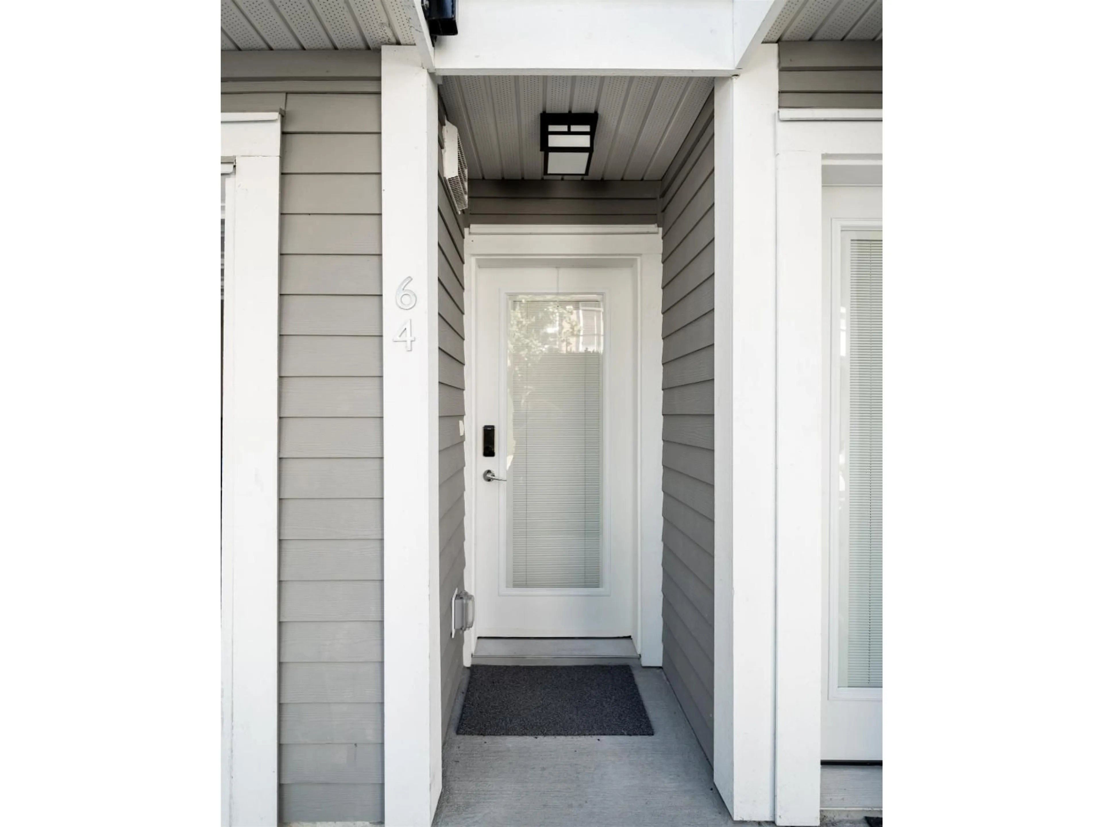 Indoor entryway for 64 - 20857 77A, Langley British Columbia V2Y0W7