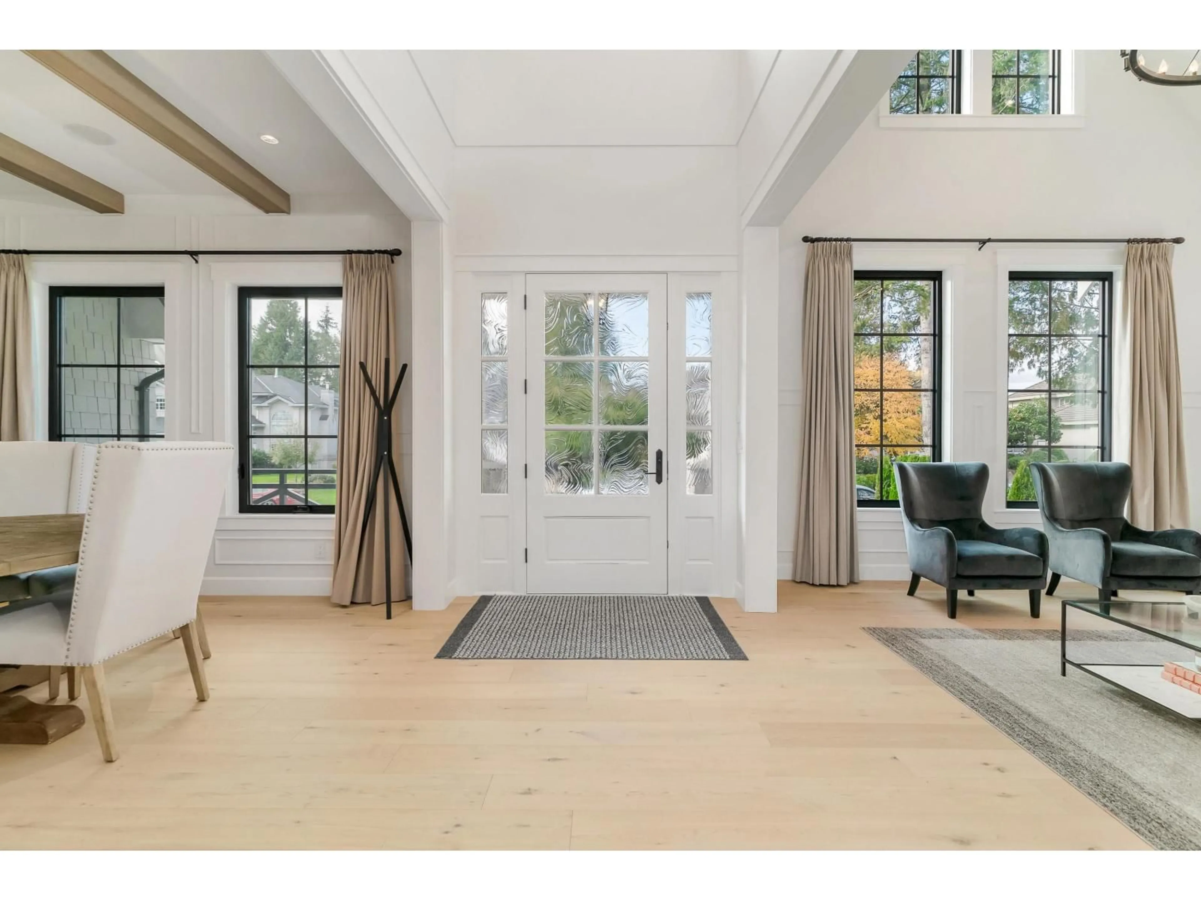 Indoor entryway for 11152 157A, Surrey British Columbia V4N4X1