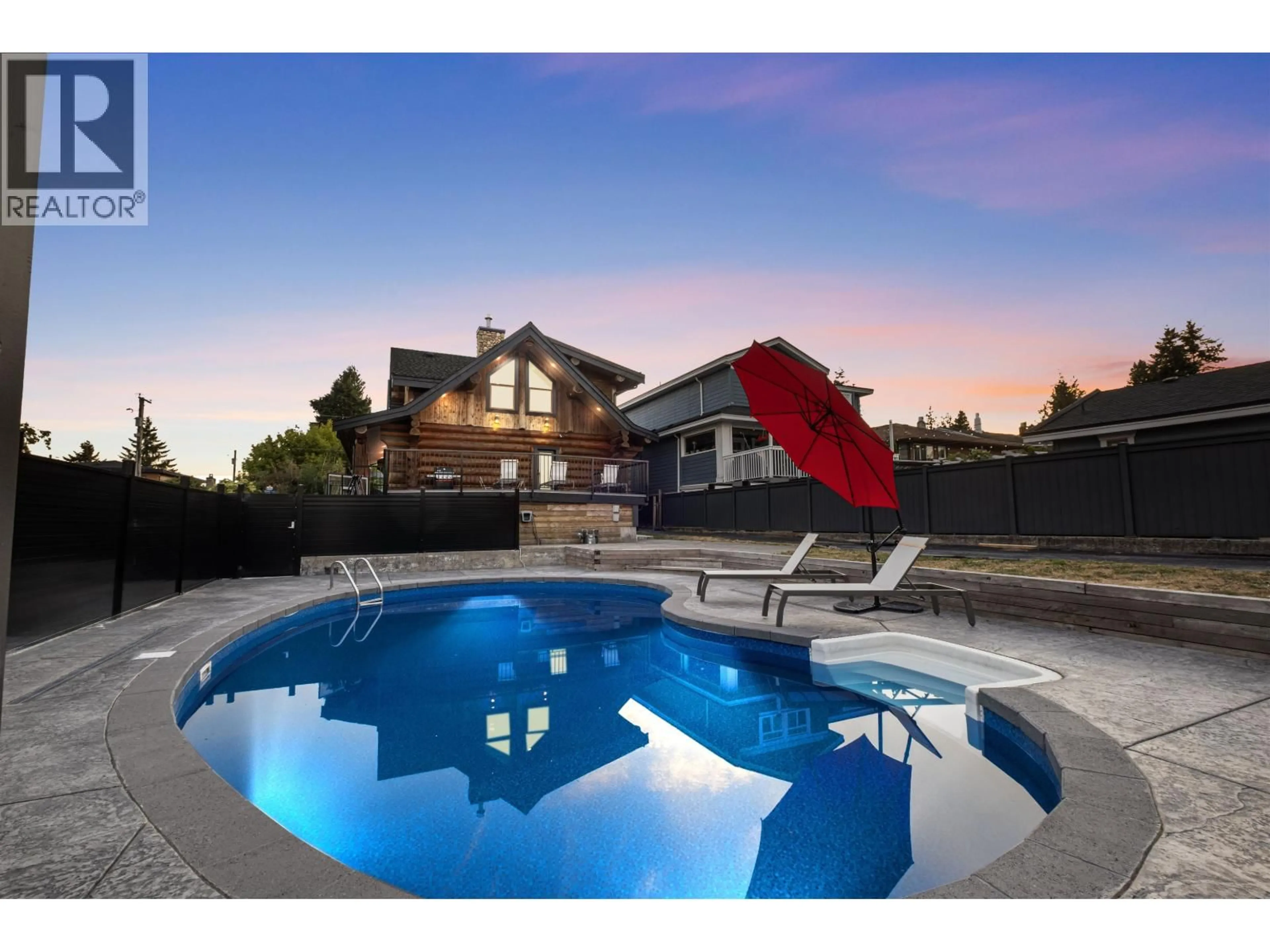 Pool for 819 SCOTT STREET, New Westminster British Columbia V3L4V1