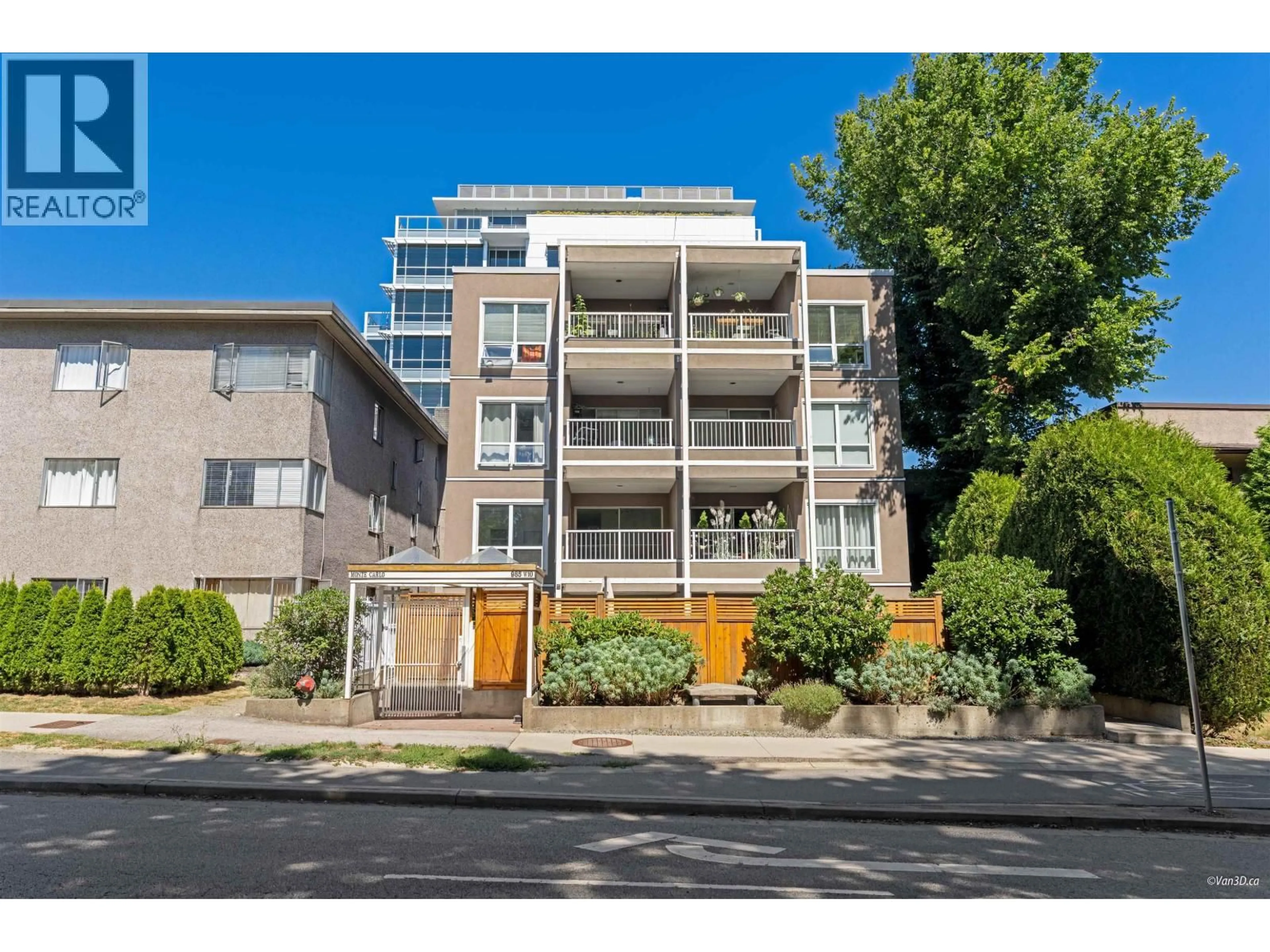 A pic from outside/outdoor area/front of a property/back of a property/a pic from drone, street for 201 - 985 10TH AVENUE, Vancouver British Columbia V5Z1L9