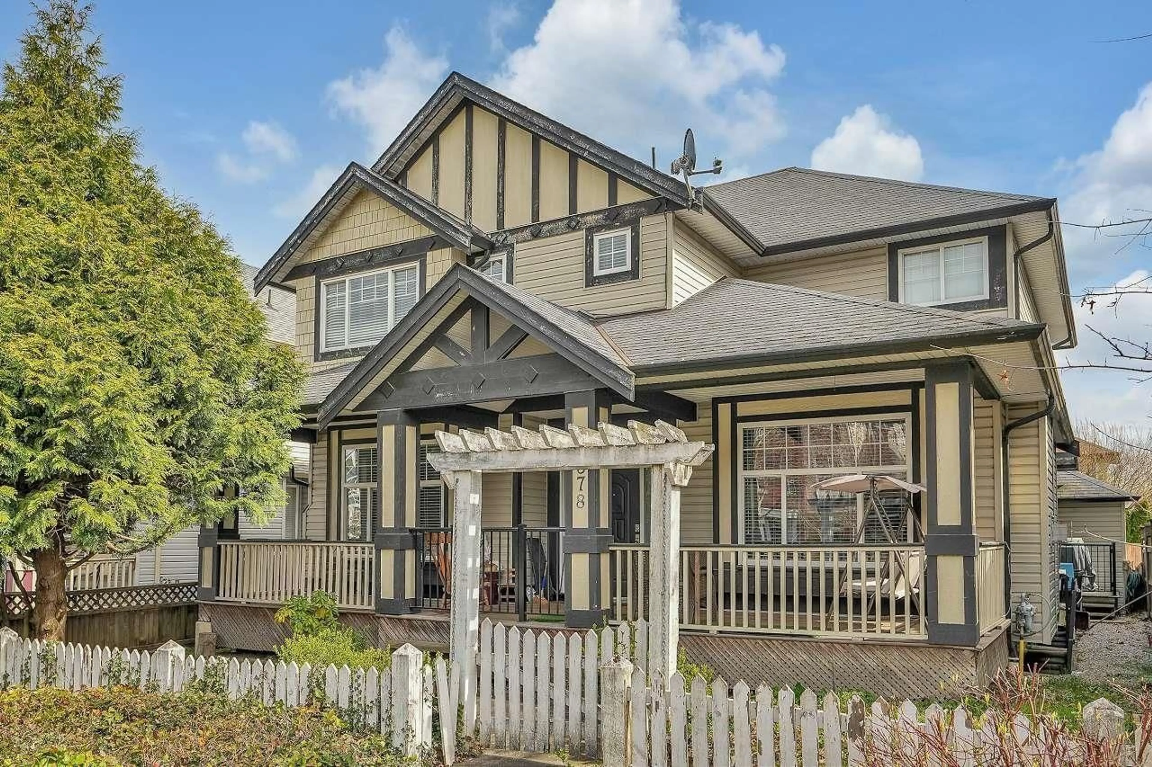 Home with vinyl exterior material, street for 8378 208TH, Langley British Columbia V2Y0A7