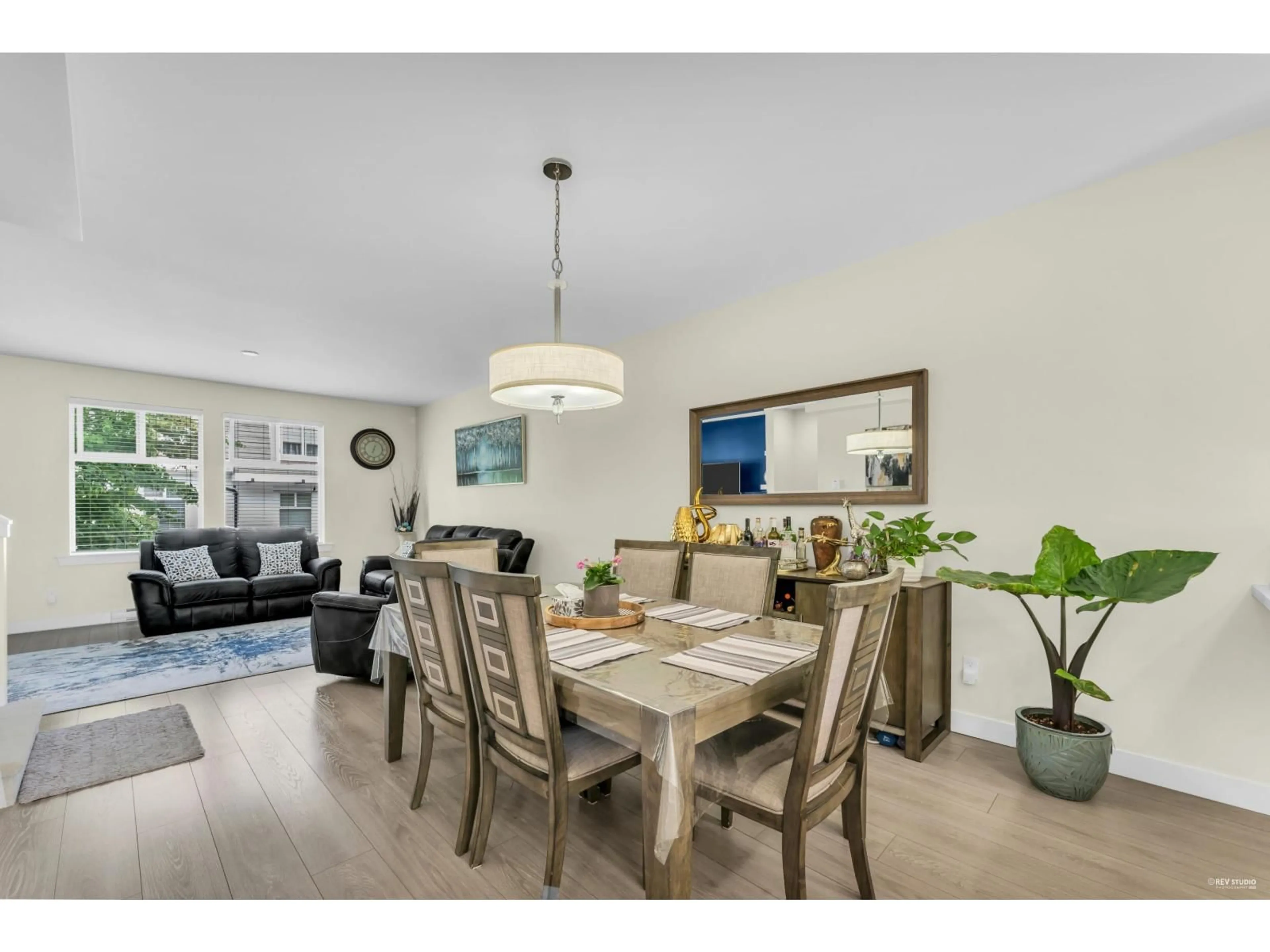 Dining room, wood/laminate floor for 28 - 14271 60, Surrey British Columbia V3X2N4