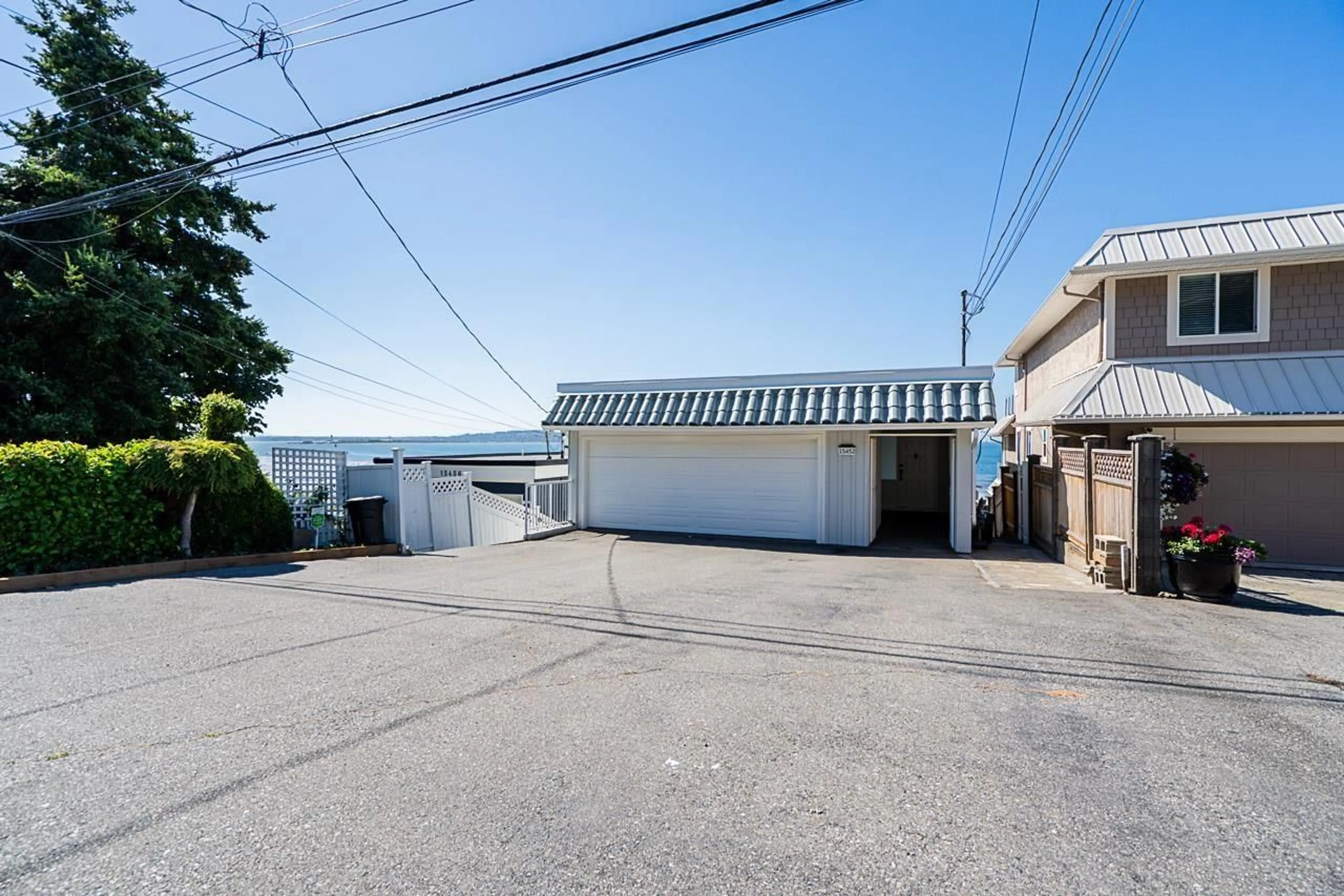 Unknown for 15452 VICTORIA, White Rock British Columbia V4B1H3
