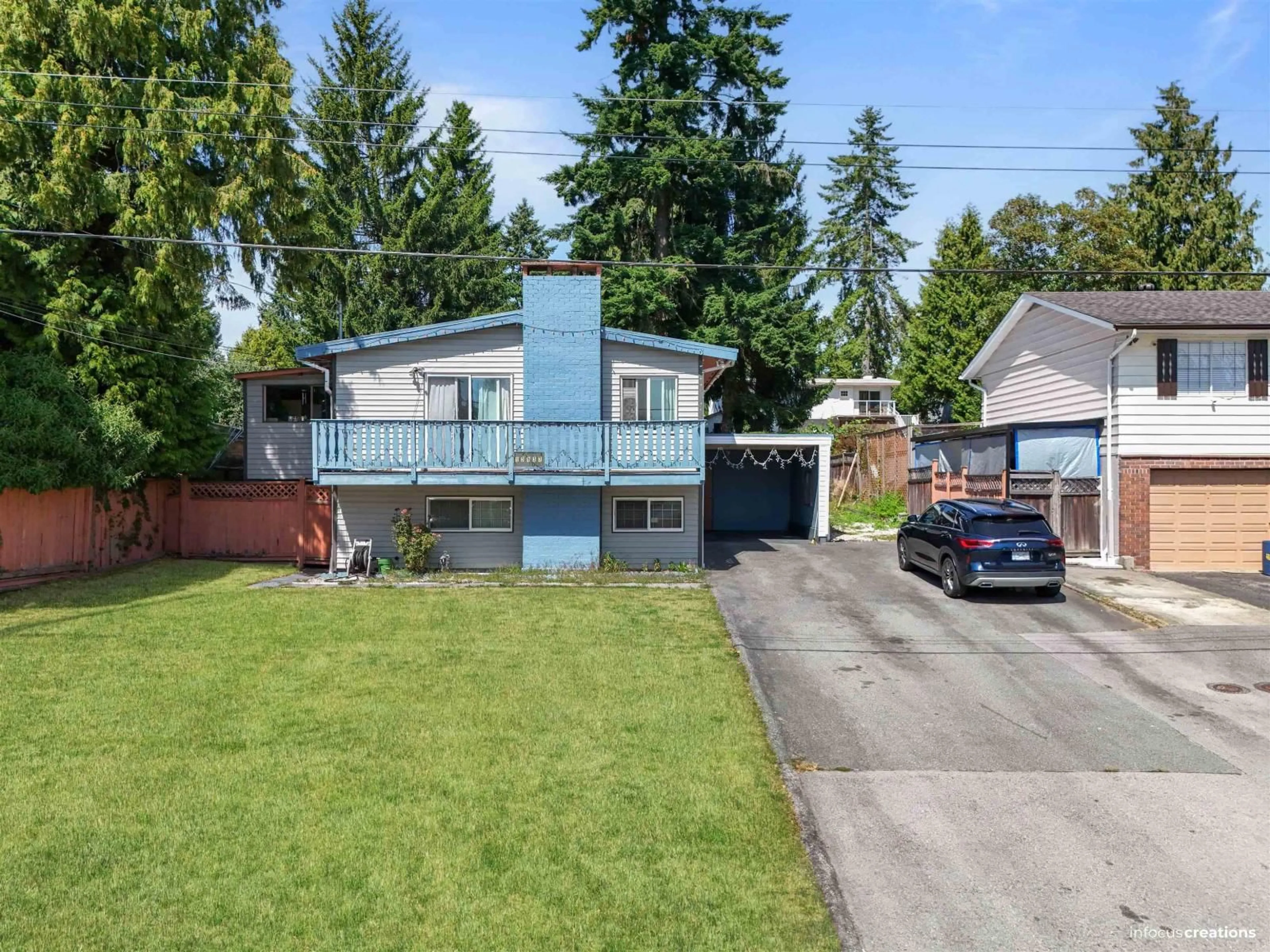 A pic from outside/outdoor area/front of a property/back of a property/a pic from drone, street for 13137 99, Surrey British Columbia V3T1G1