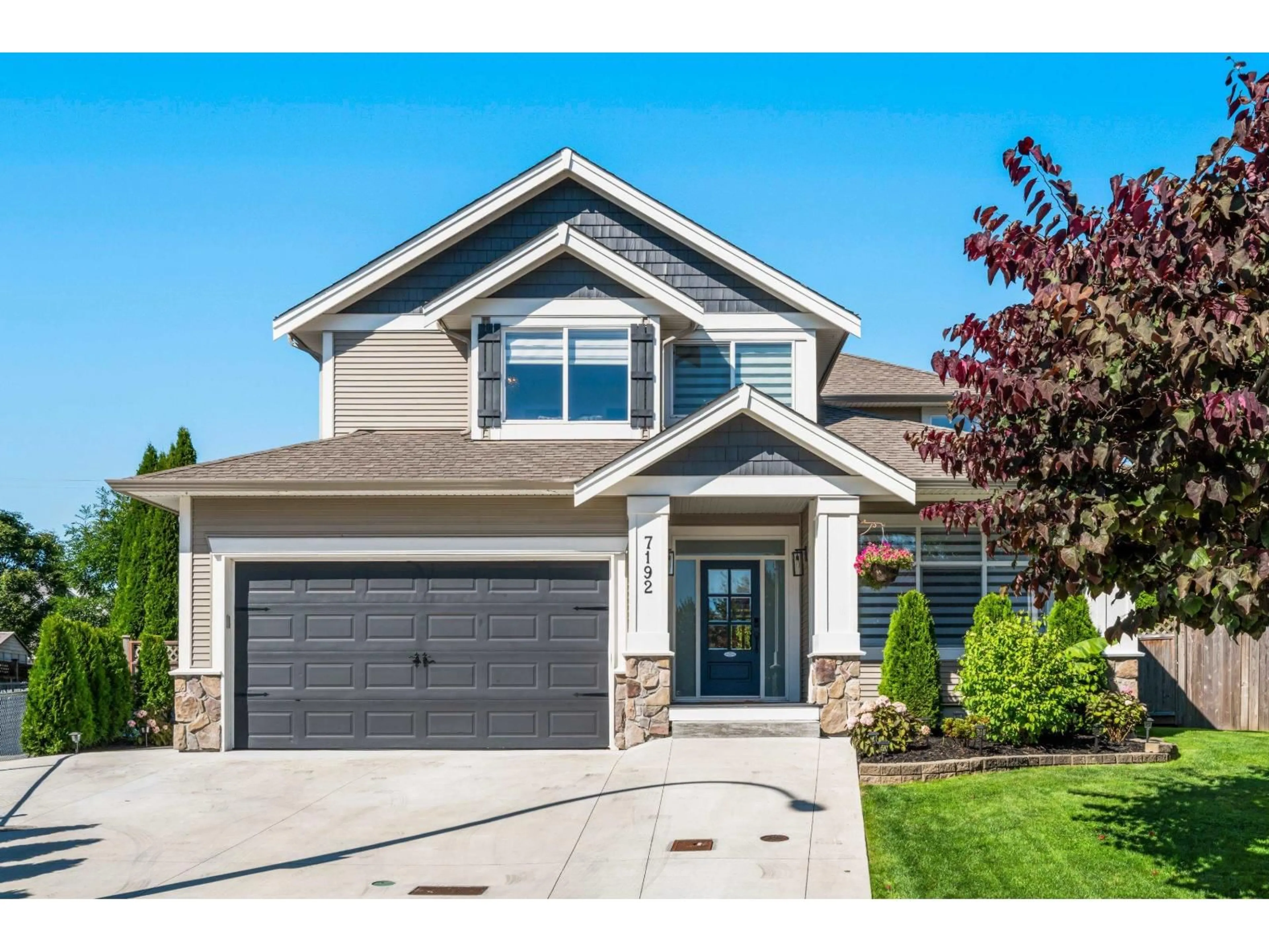 Home with vinyl exterior material, street for 7192 196A, Langley British Columbia V2Y2Z9