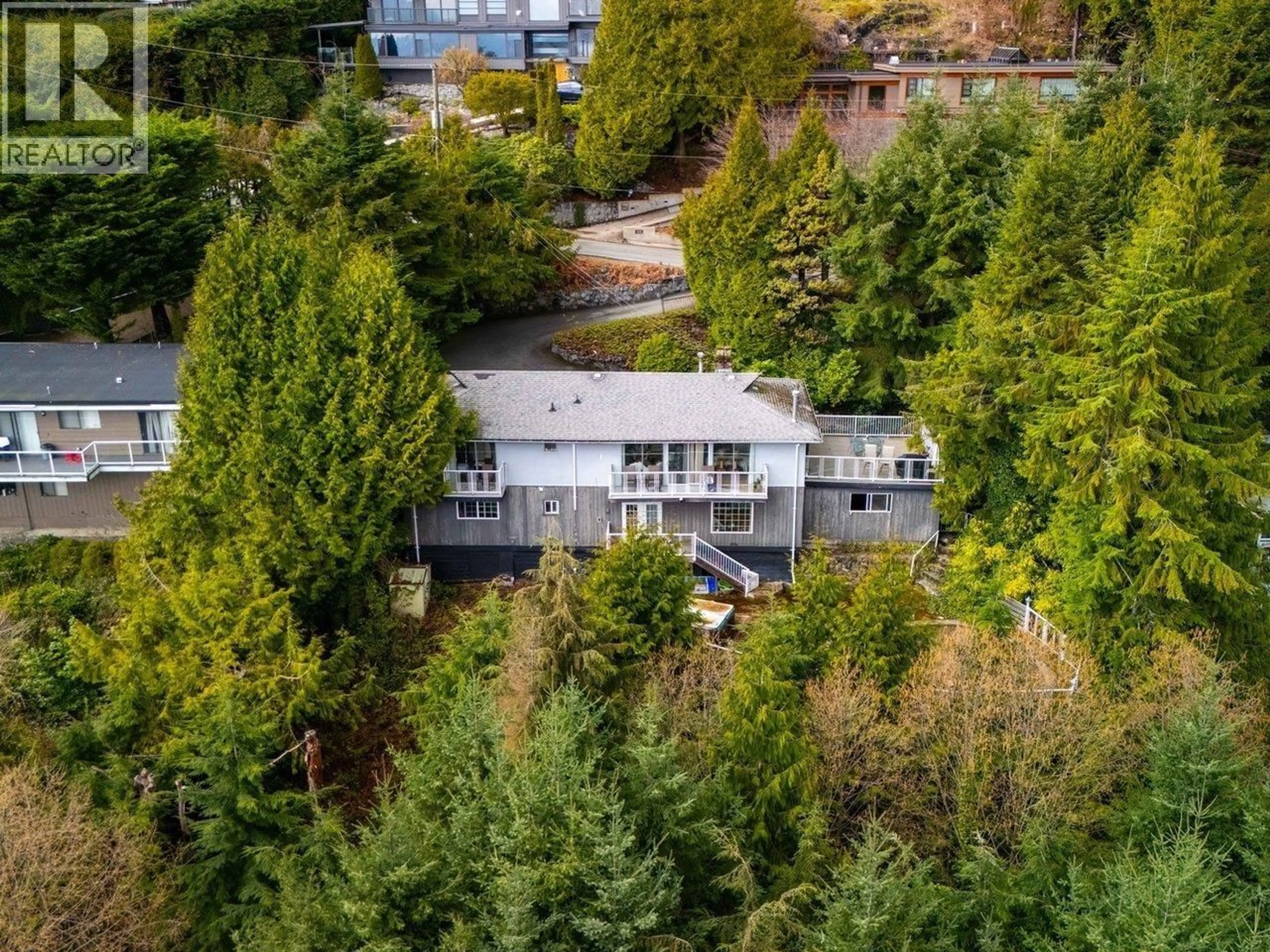 A pic from outside/outdoor area/front of a property/back of a property/a pic from drone, forest/trees view for 530 ST. ANDREWS ROAD, West Vancouver British Columbia V7S1V2