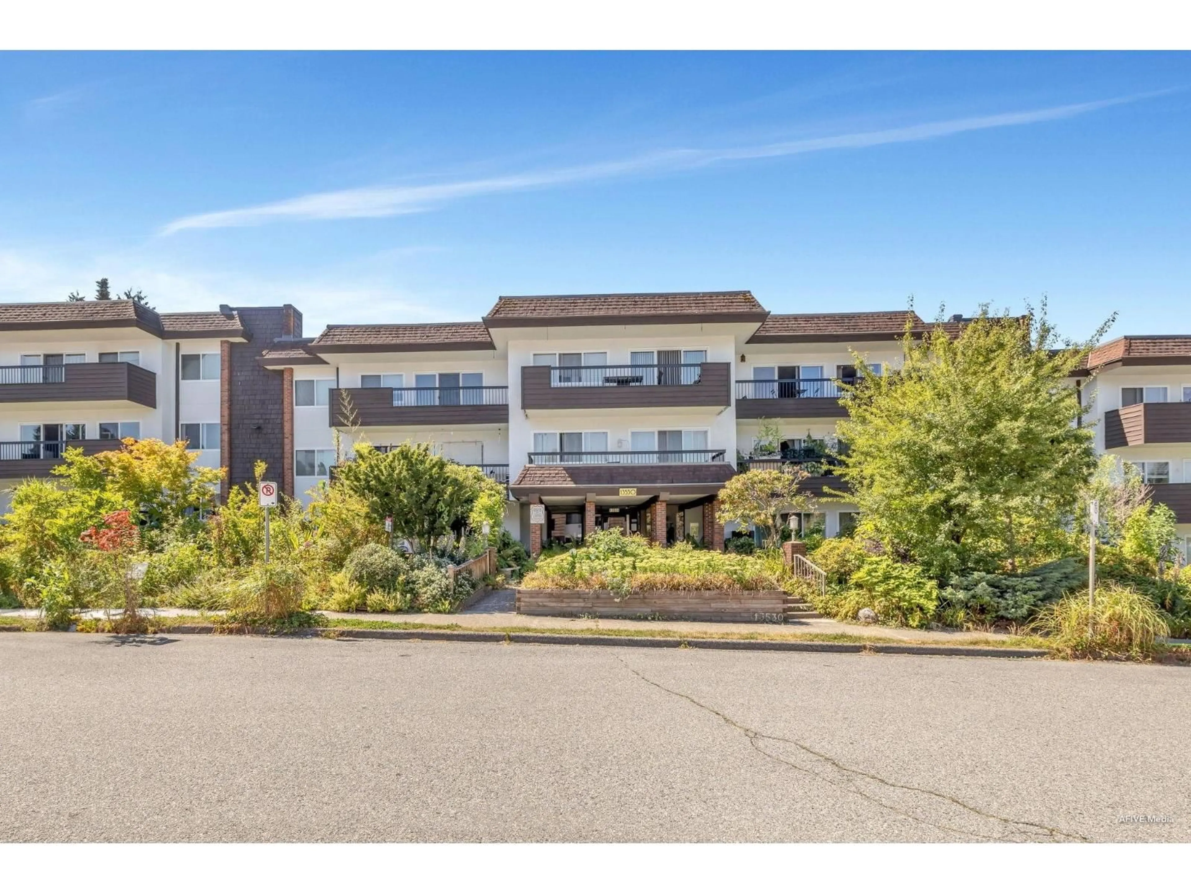 Unknown for 304 - 13530 HILTON, Surrey British Columbia V3R5J4