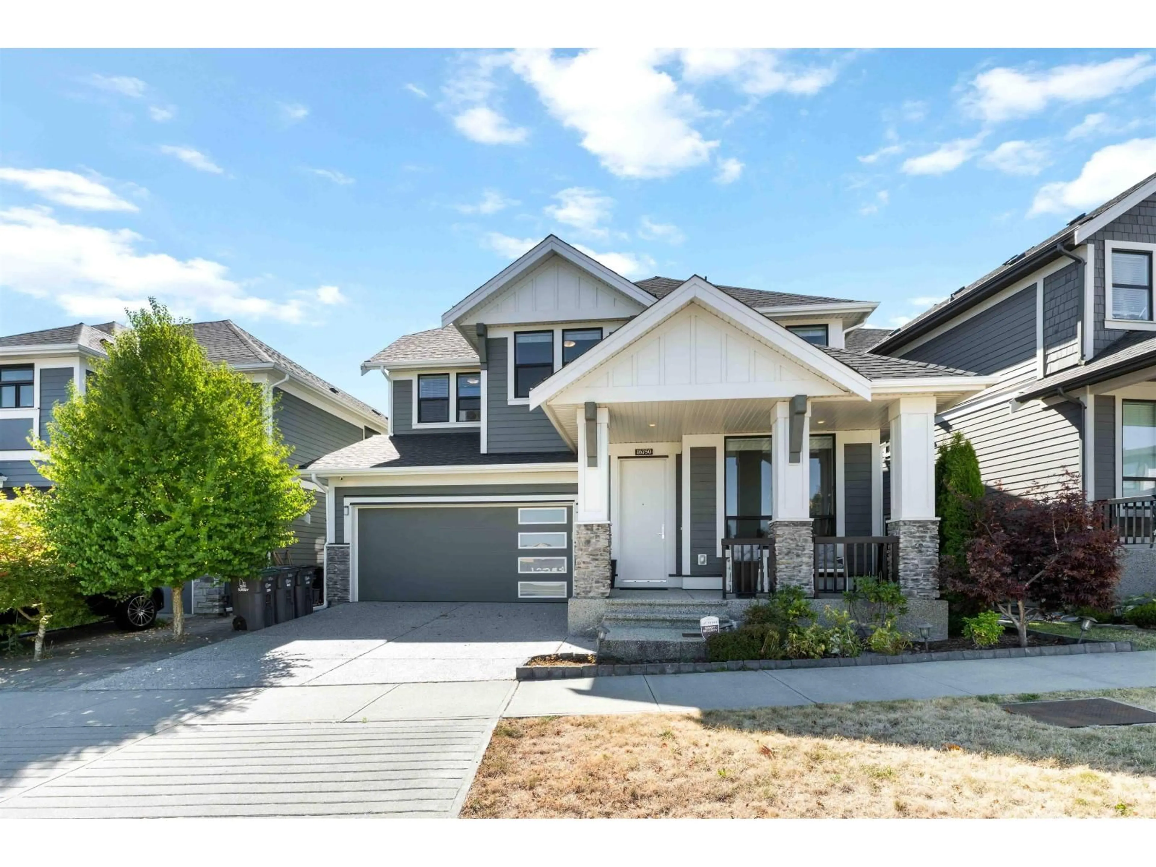 Home with vinyl exterior material, street for 16750 EDGEWOOD, Surrey British Columbia V3Z9X9