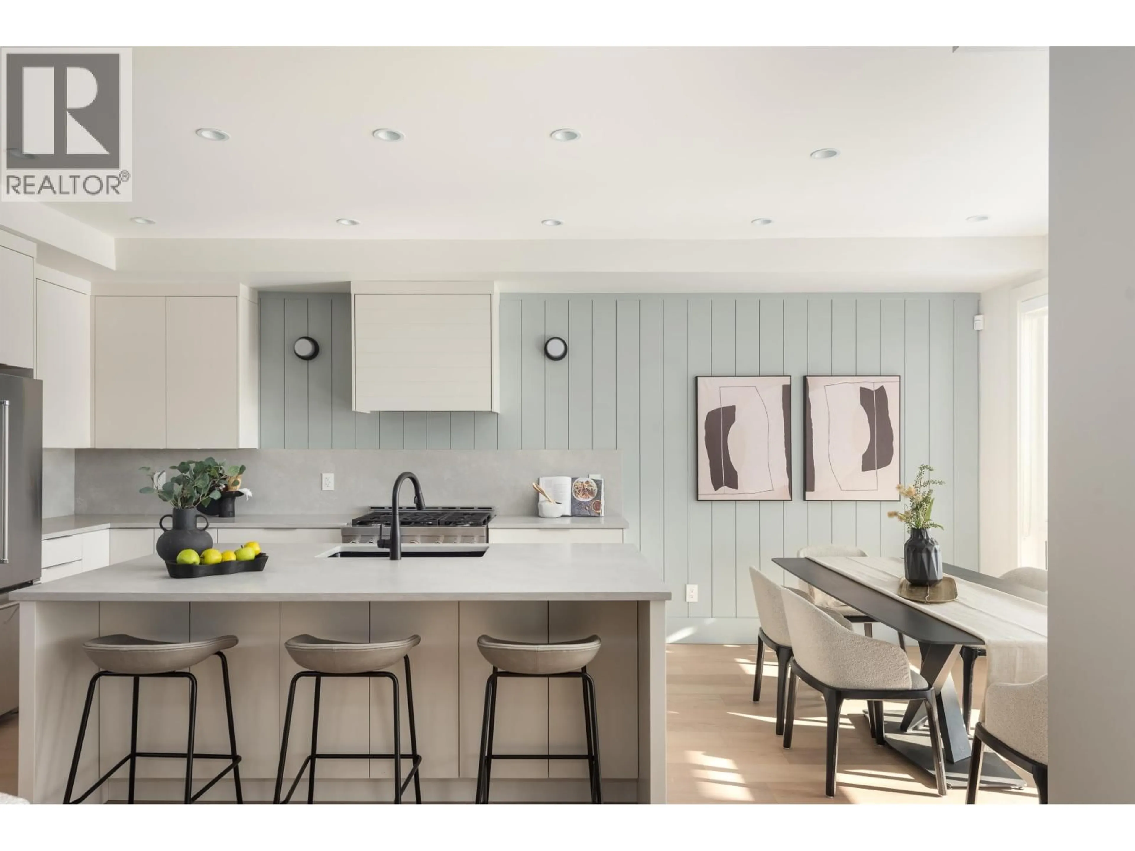 Contemporary kitchen, unknown for 644B GIRARD AVENUE, Coquitlam British Columbia V3K1S8